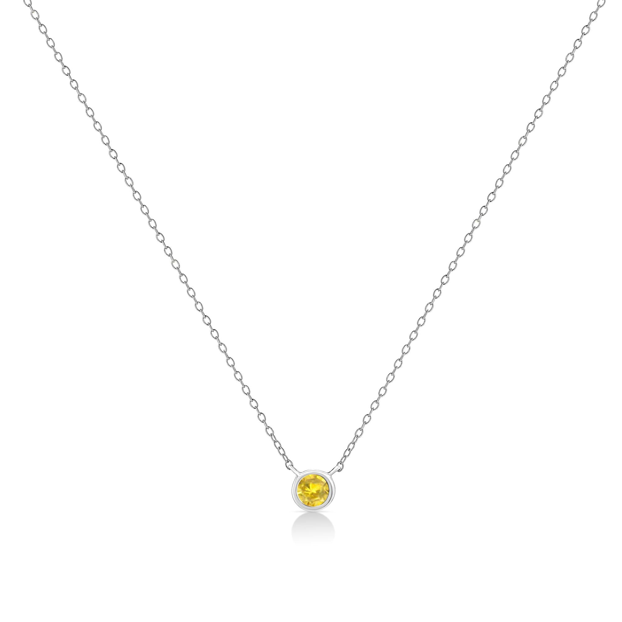 Collar con colgante ajustable solitario de 40,6 a 45,7 cm en plata de ley 925 con diamantes de colores de 1/10 ct y engaste en bisel (color realzado, claridad I1-I2) - Friggin Jewelry