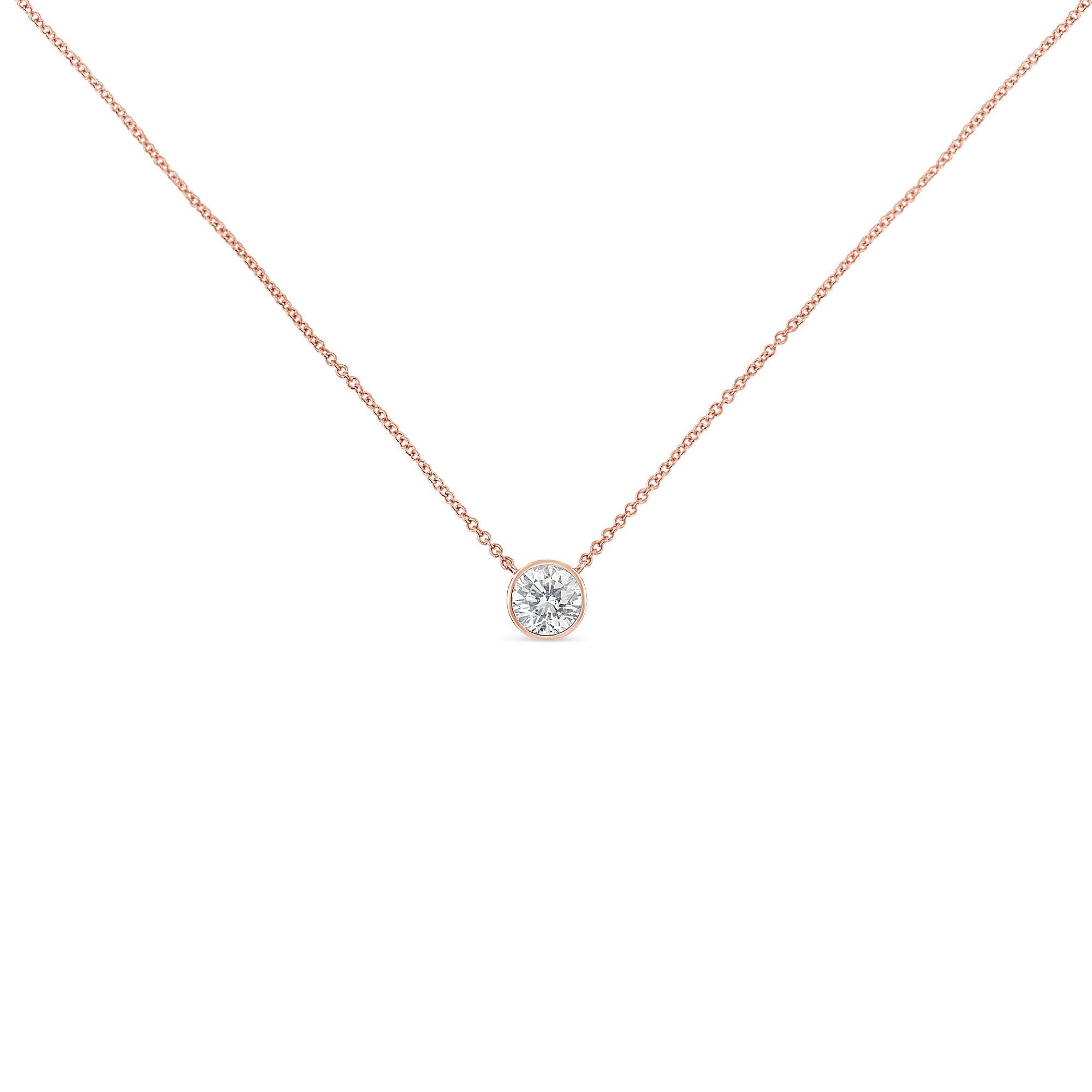 Collar con colgante solitario de oro rosa de 10 quilates de 1/5 quilates con diamante redondo de talla brillante engastado en bisel, de 40,6 a 45,7 cm (color HI, claridad SI2-I1) - Friggin Jewelry