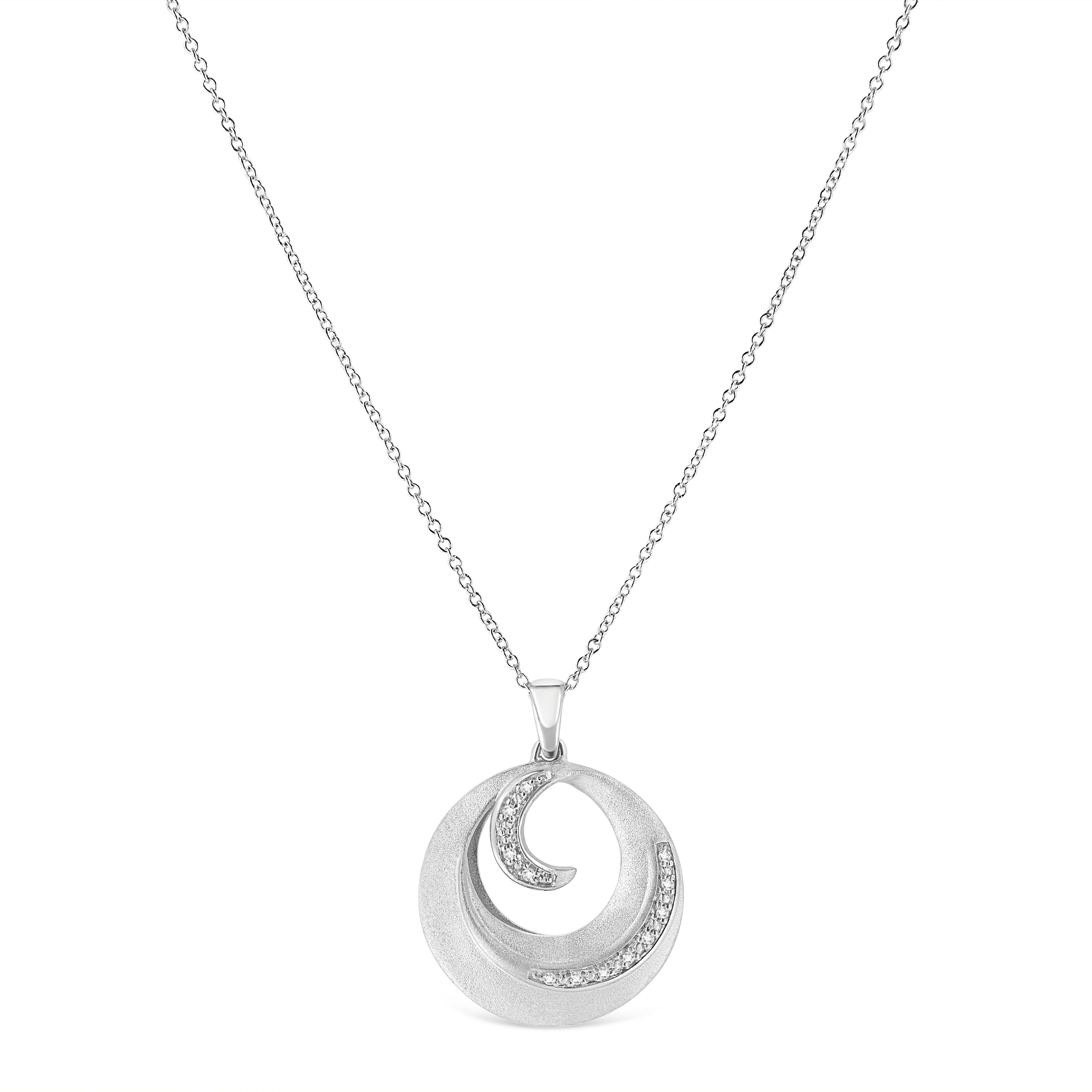 Collar con colgante circular de 45 cm en plata de ley 925 con detalles de diamantes engastados en pavé (color IJ, claridad I1-I2) - Friggin Jewelry