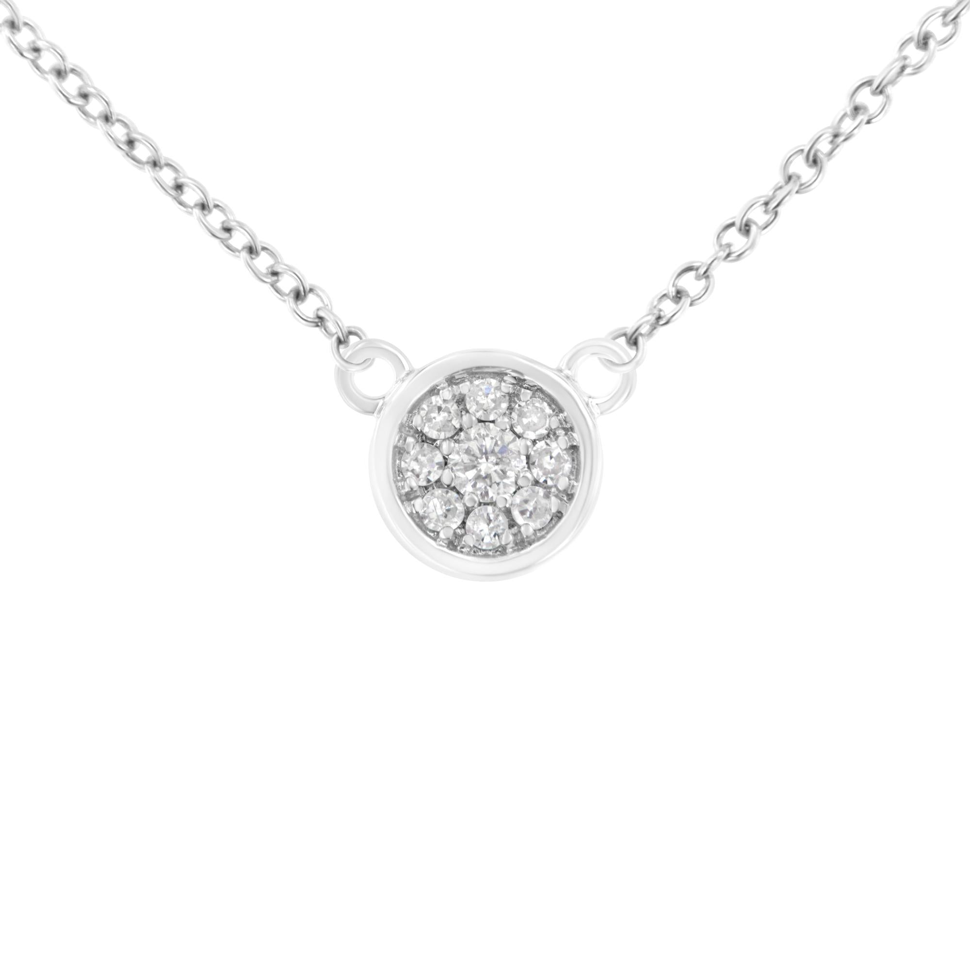 Collar con colgante de flor de diamante de 1/4 ct en oro blanco de 10 quilates (color IJ, claridad I2-I3) - Cadena ajustable de 40,6 a 45,7 cm - Friggin Jewelry