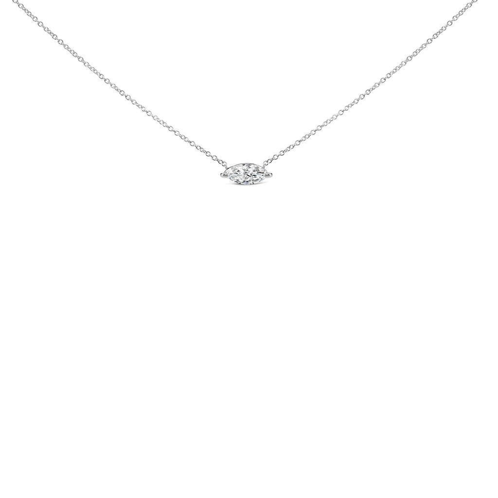 Collar con colgante solitario Este-Oeste de 18" en oro blanco de 14 quilates con diamante cultivado en laboratorio de 1/2 quilates y talla marquesa (color FG, claridad VS2-SI1) - Friggin Jewelry