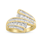 Anillo de oro amarillo de 10 quilates con diamantes redondos y talla baguette de 1 ct y múltiples filas (color HI, claridad I1-I2) - Friggin Jewelry