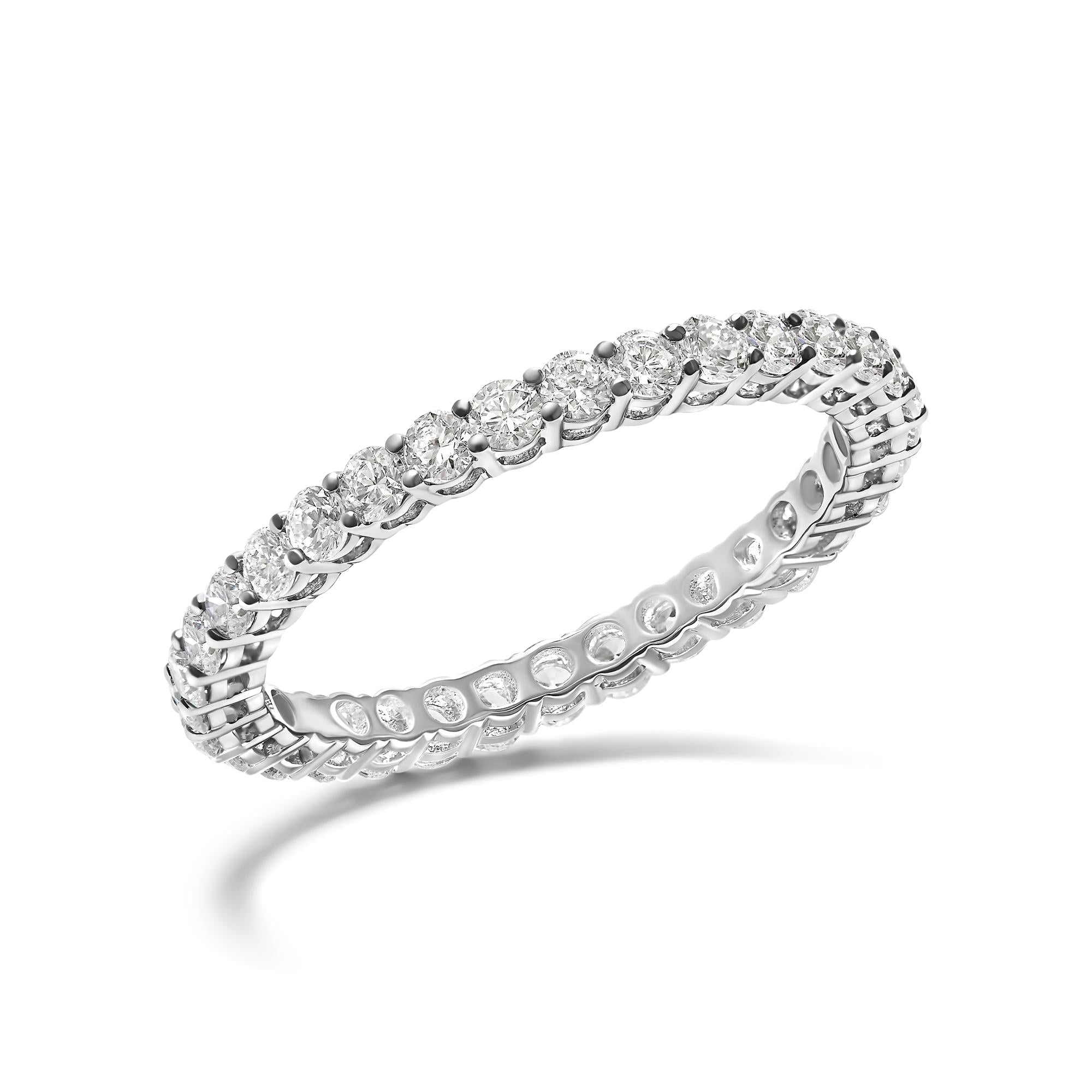 Anello dell'eternità in oro bianco 14 carati con diamanti coltivati ​​in laboratorio da 1,00 ct (colore FG, VS1-VS2) - Friggin Jewelry