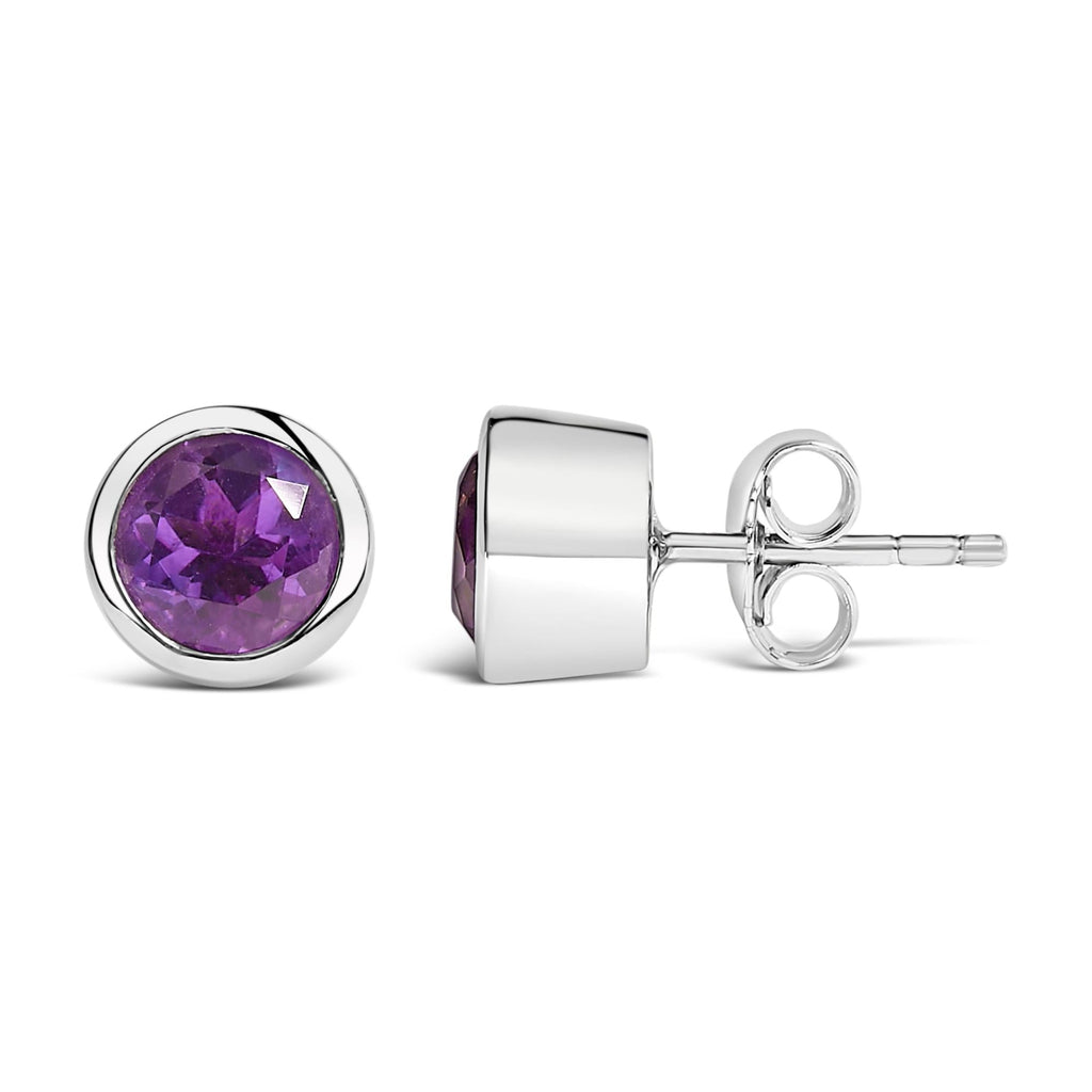 Pendientes solitarios de plata de ley 925 de 6 mm con gema creada engastada en bisel - Friggin Jewelry