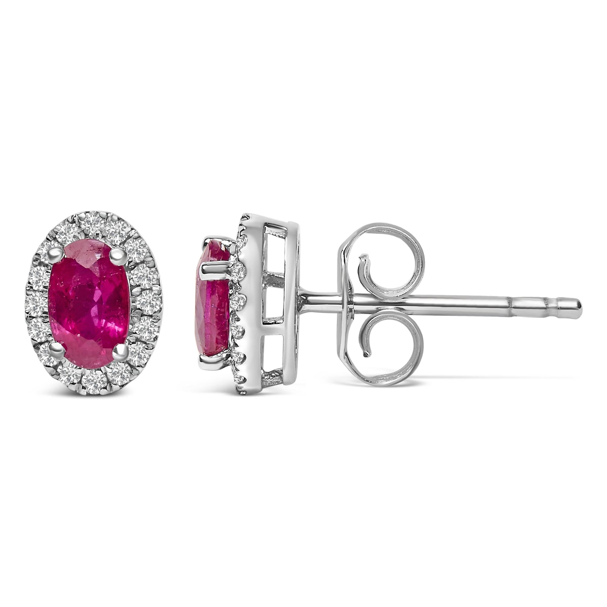 Orecchini a bottone con alone di diamanti e pietra portafortuna taglio ovale da 5x3 mm in oro bianco 10 carati (colore IJ, purezza I1-I2) - Friggin Jewelry