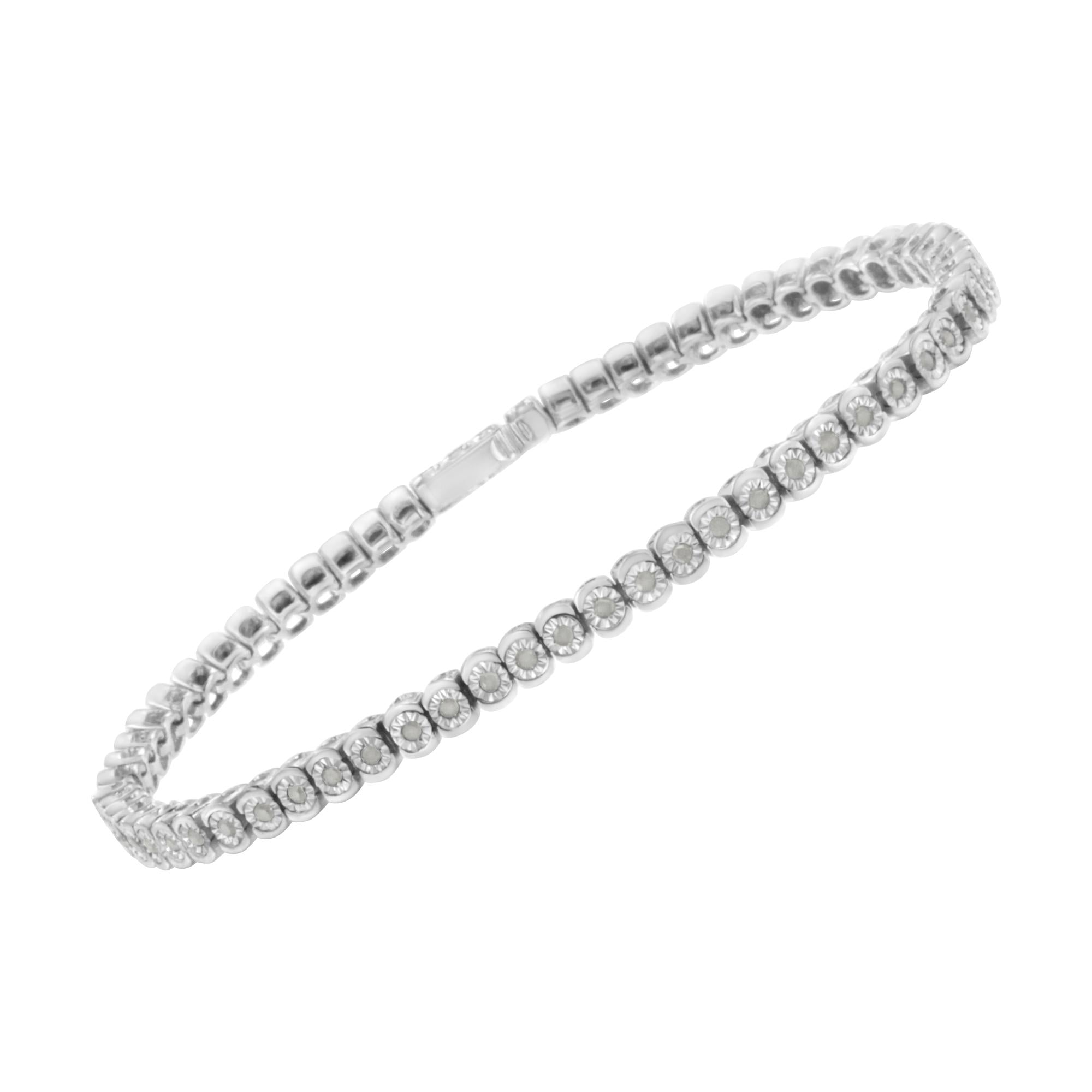 Pulsera de tenis de plata de ley 925 de 1/2 ct con diamantes engastados milagrosos y bisel medio redondo de 18 cm (color IJ, claridad I2-I3) - Friggin Jewelry