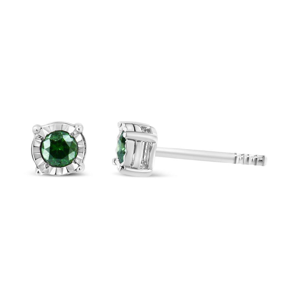 Pendientes solitarios de plata de ley con diamante verde tratado en talla rosa (0,25 cts, color verde, claridad I2-I3) - Friggin Jewelry