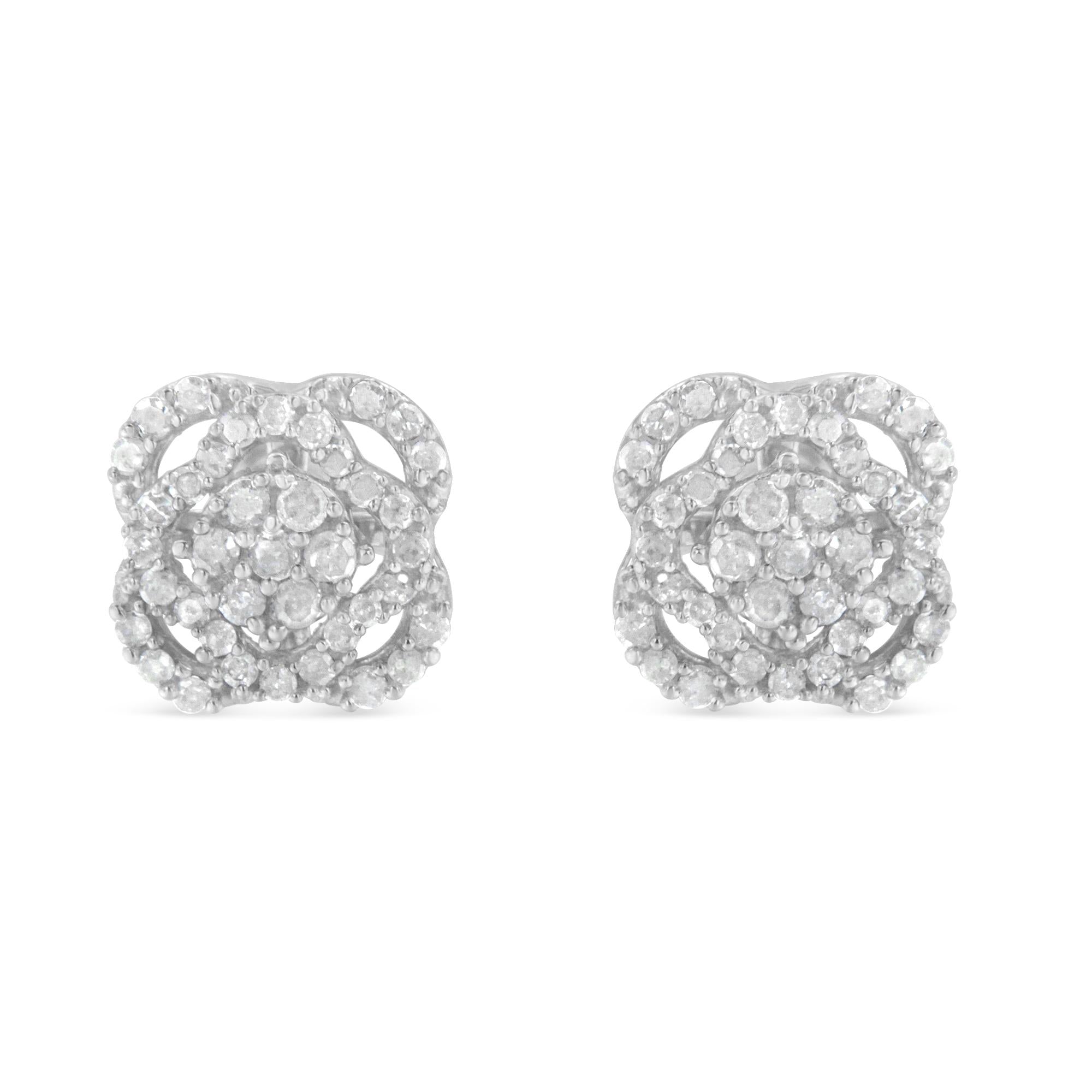 Pendiente de botón con halo y racimo floral de diamantes de talla redonda de 1/2 ct en plata de ley 925 (color IJ, claridad I3) - Friggin Jewelry