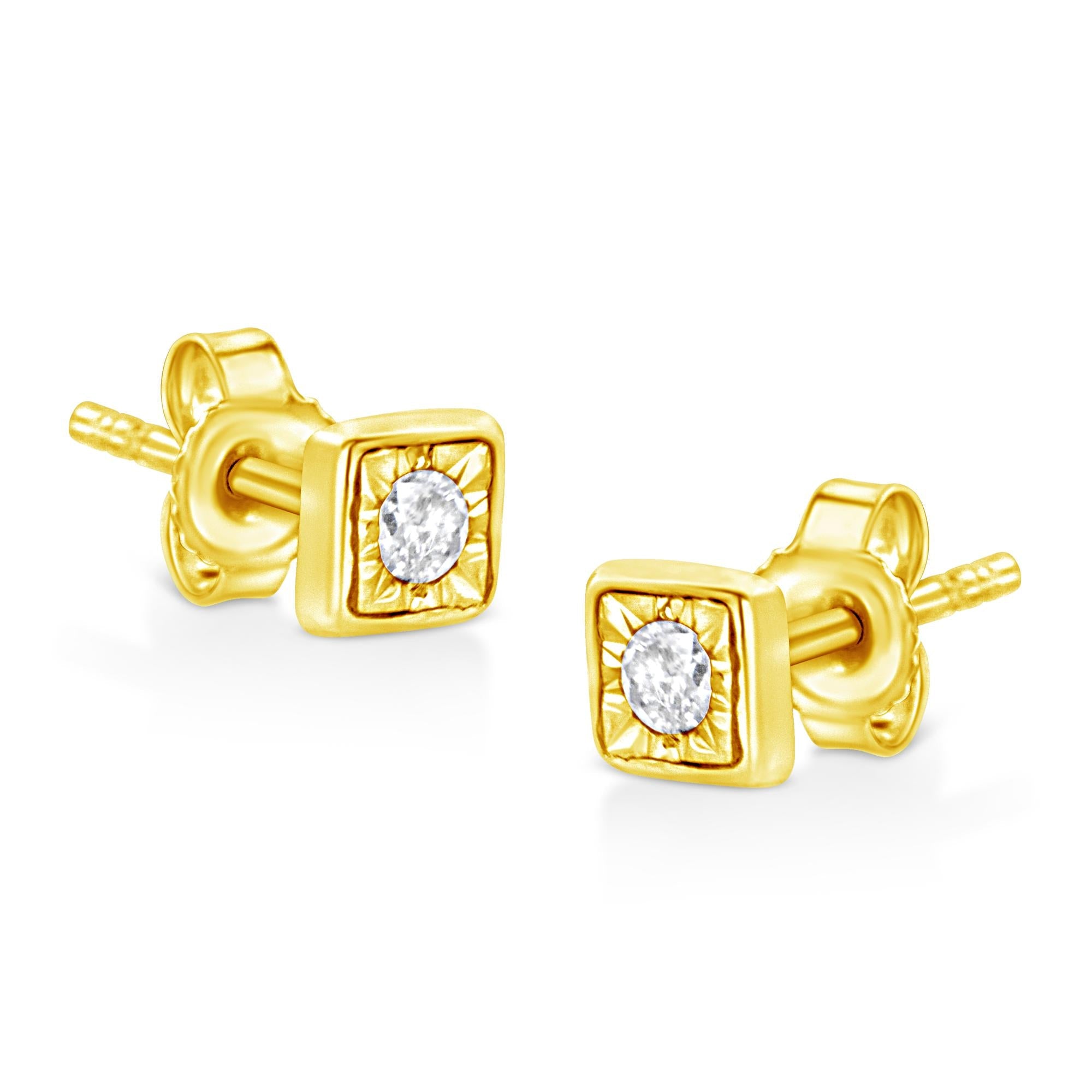 Aretes de plata de ley 925 bañados en oro amarillo de 10 quilates con diamantes engastados milagros de 1/10 quilates (formas a elegir) - Friggin Jewelry