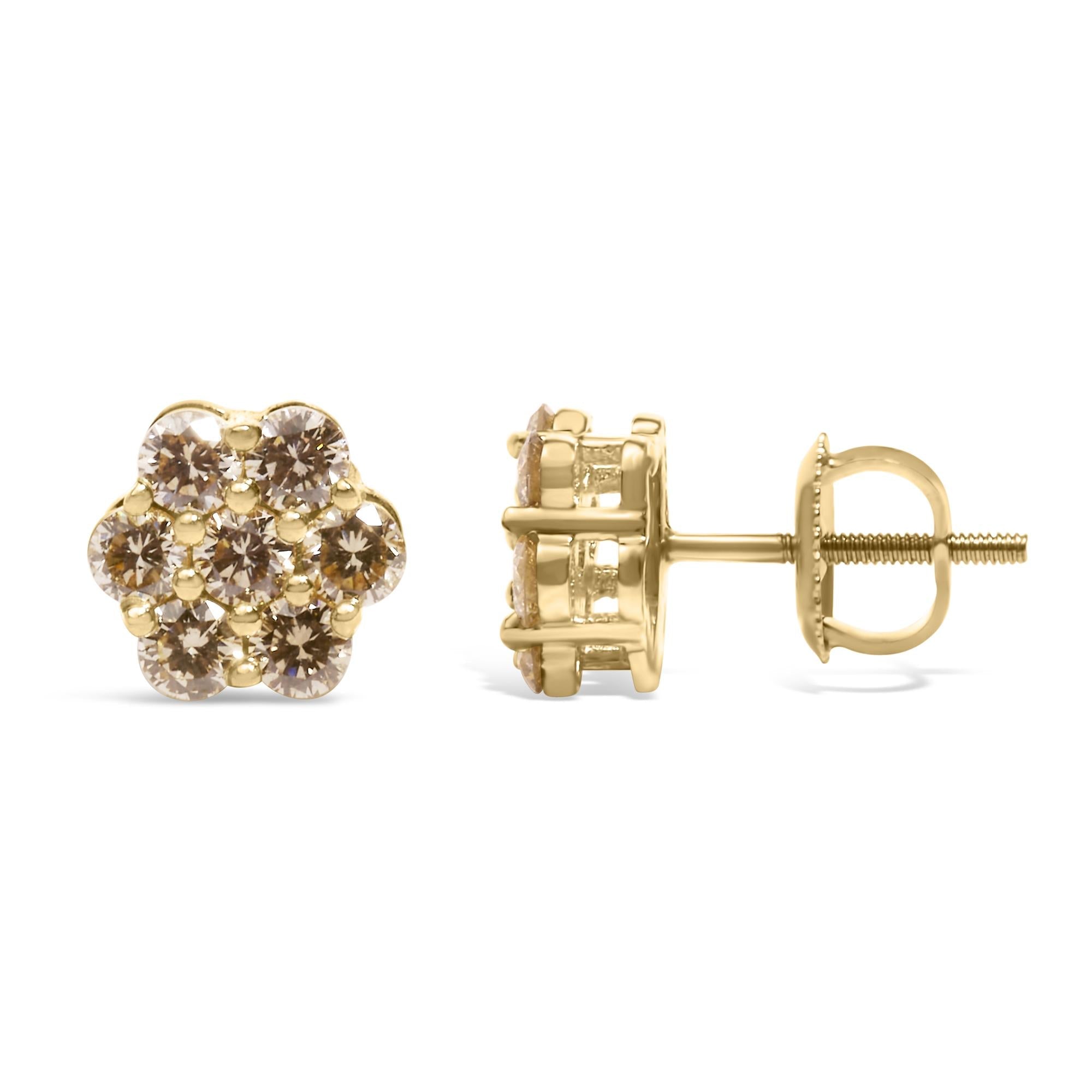 Orecchini a bottone floreali in oro giallo 14 carati con diamanti da 1,0 ct (colore JK, purezza VS2-SI1) - Friggin Jewelry