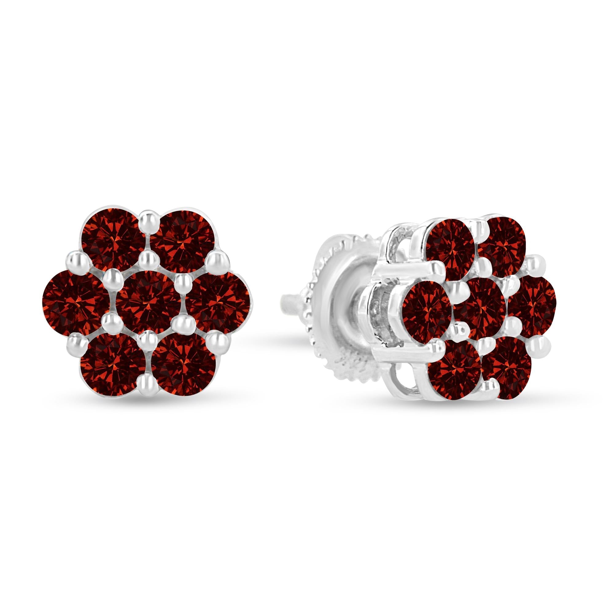 Aretes florales de oro blanco de 14 quilates con diamantes rojos tratados de 1,0 ct y 7 piedras engastadas en garras (color rojo tratado, claridad SI2-I1) - Friggin Jewelry