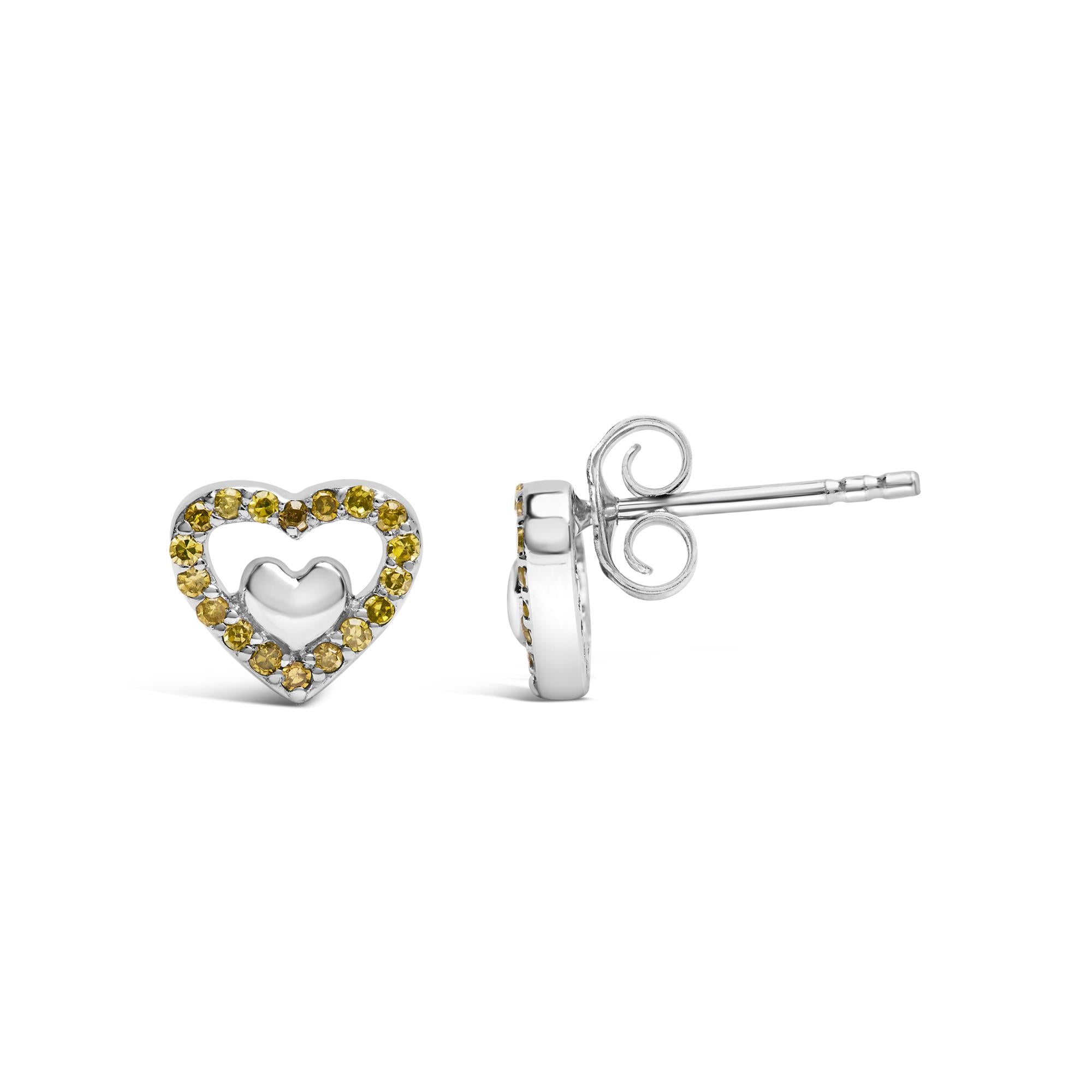 Pendientes de botón con doble corazón abierto de diamantes de 1/6 quilates en plata de ley 925 (color del diamante a elegir) - Friggin Jewelry