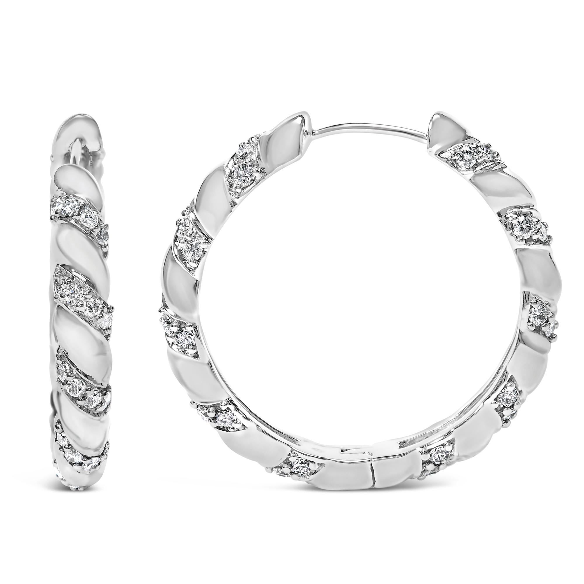 Orecchini a cerchio da 1 pollice con design a spirale in oro bianco 14 carati da 1 1/5 carati con diamanti coltivati ​​in laboratorio (colore FG, purezza VS1-VS2) - Friggin Jewelry