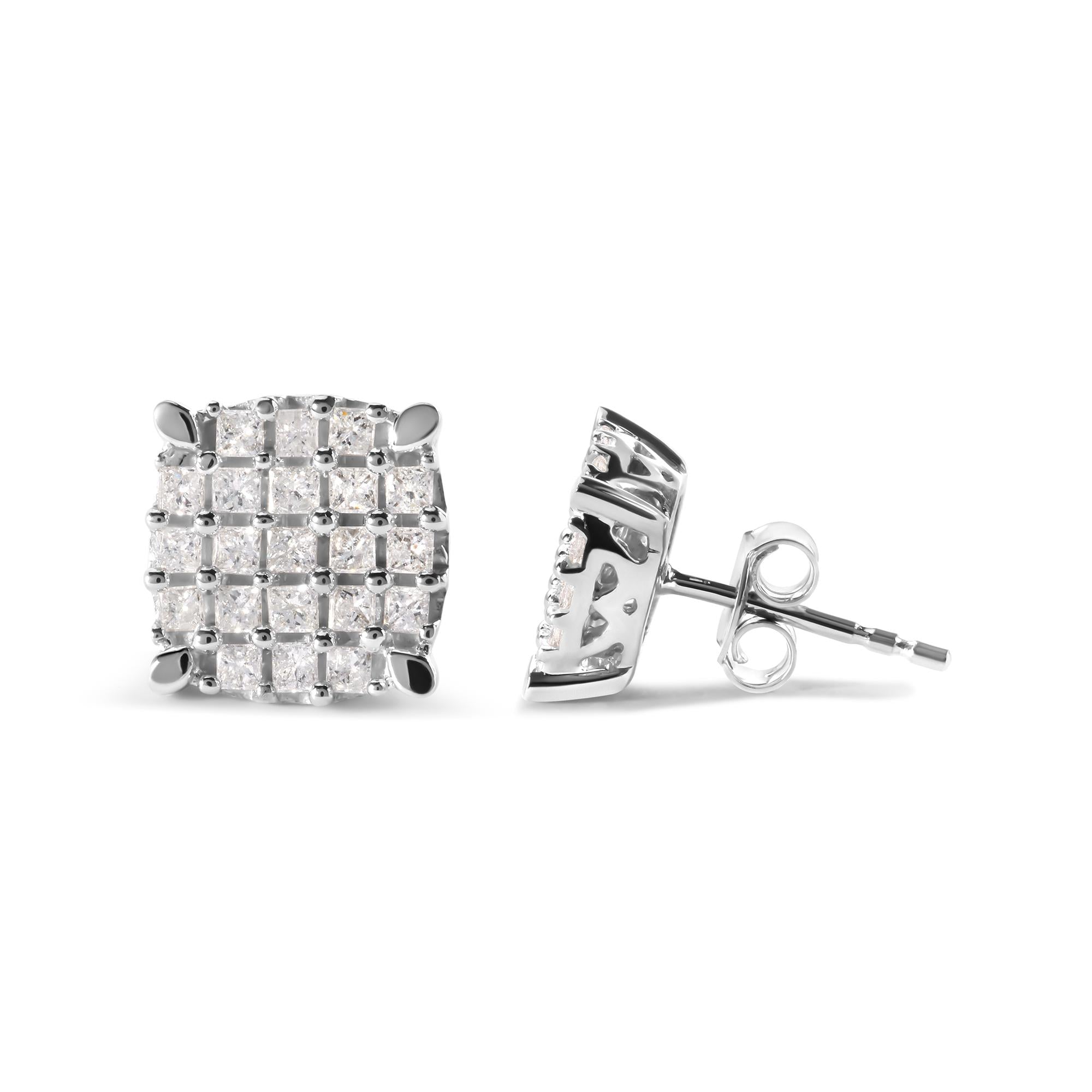 Aretes de oro blanco de 10 quilates con diamantes princesa de 3/4 quilates en forma de cojín (color IJ, claridad I1-I2) - Friggin Jewelry