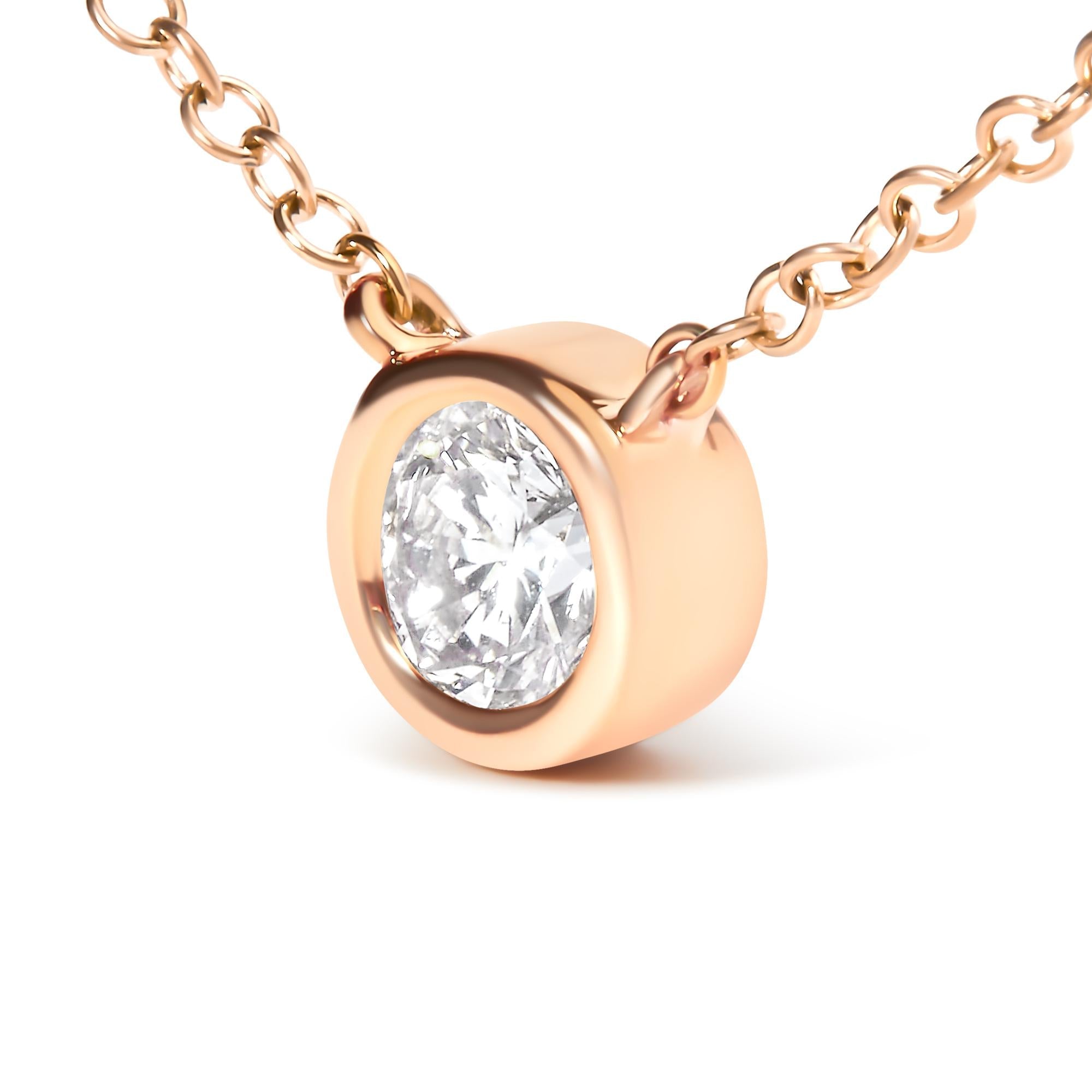 Collar con colgante solitario de oro de 10 quilates con diamantes redondos de talla brillante de 1/10 quilates y engaste moderno de bisel de 40 a 45 cm - Friggin Jewelry