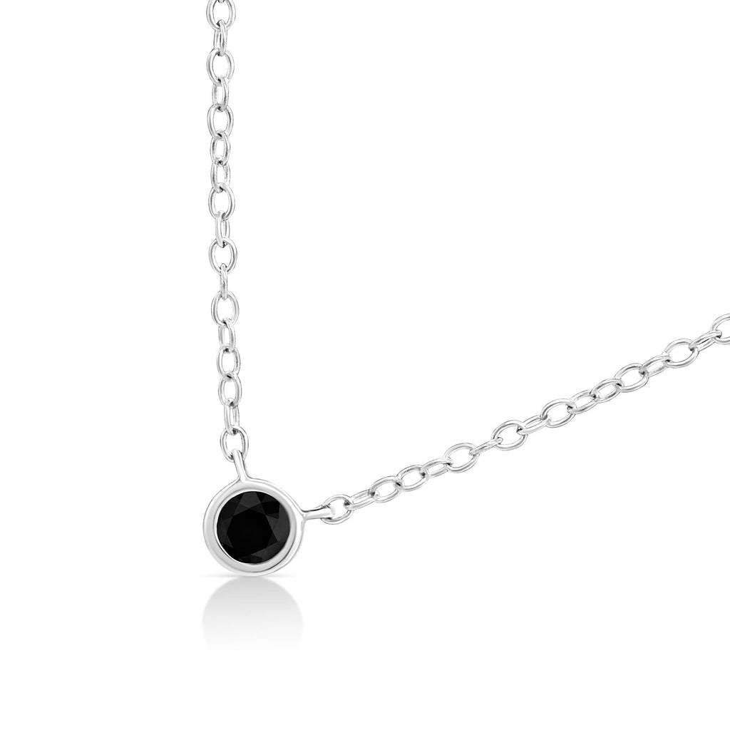 Collar con colgante ajustable solitario de 40,6 a 45,7 cm en plata de ley 925 con diamantes de colores de 1/10 ct y engaste en bisel (color realzado, claridad I1-I2) - Friggin Jewelry
