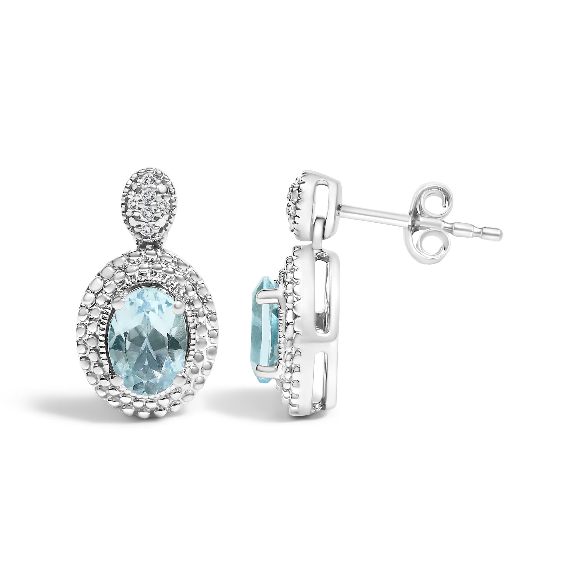 Pendientes de plata de ley 925 con detalles de diamantes y topacio azul ovalado con halo de cuentas (color IJ, claridad I1-I2) - Friggin Jewelry