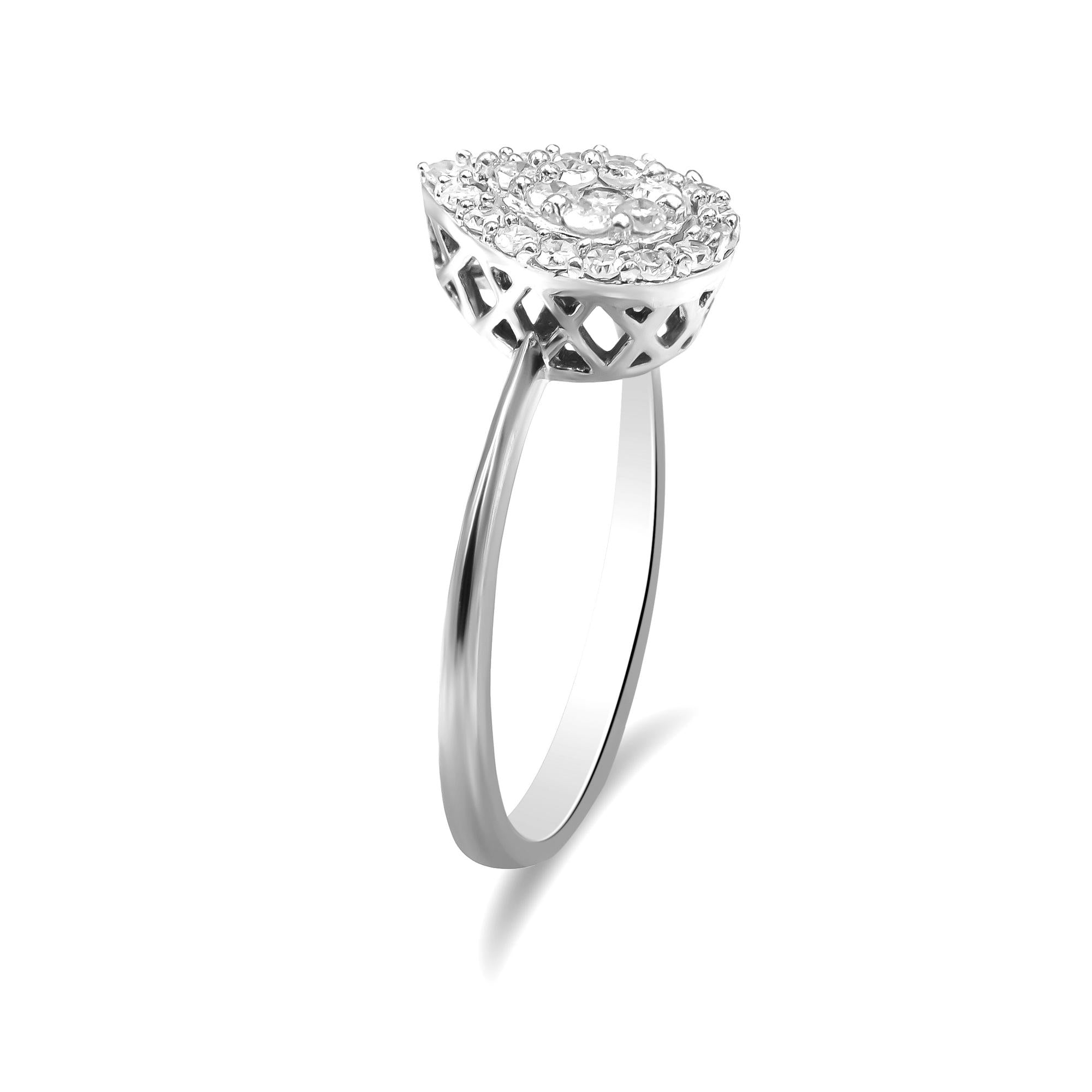 10K White Gold 3/8 Cttw Round-Cut Lab Grown Diamond Cluster Pear Promise Ring (G-H Color, VS2-SI1 Clarity) - Friggin Jewelry