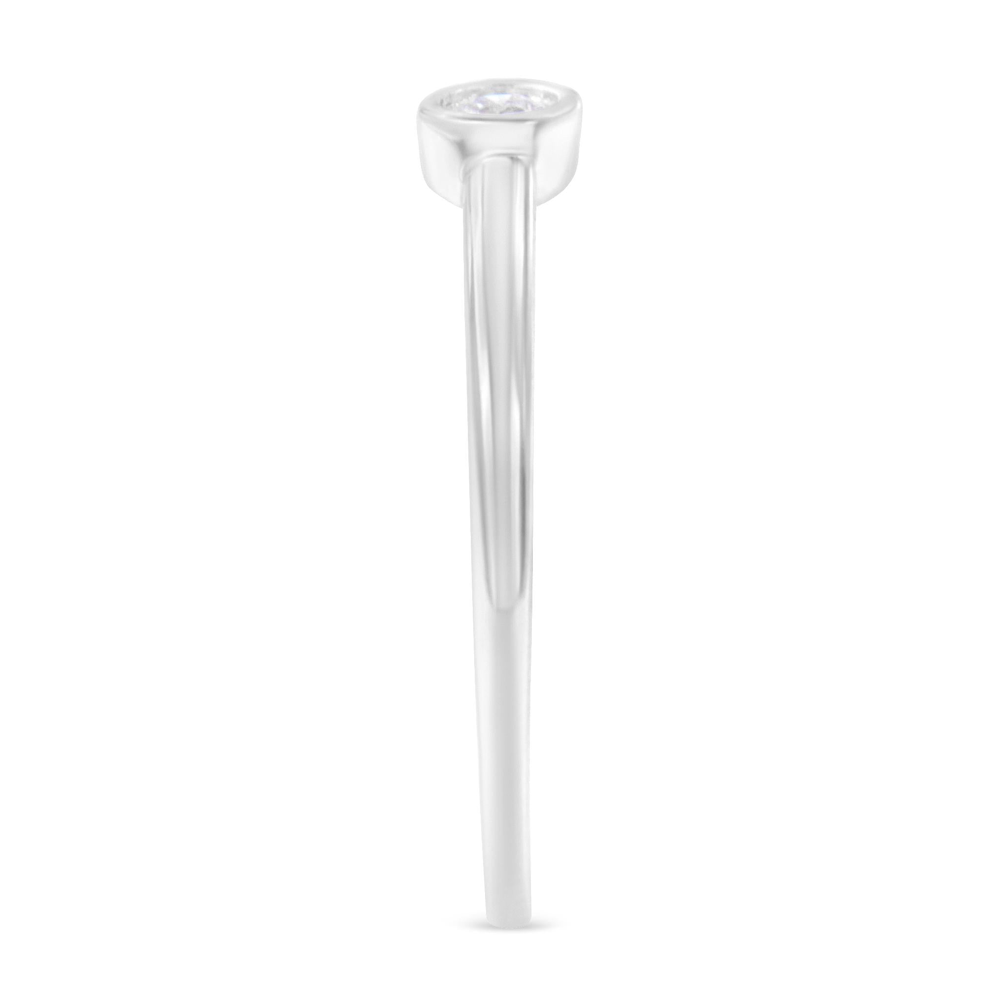 Anello con promessa in argento sterling 925 con diamanti incastonati a forma rotonda (0,05 ct, colore JK, purezza I1-I2) - Friggin Jewelry