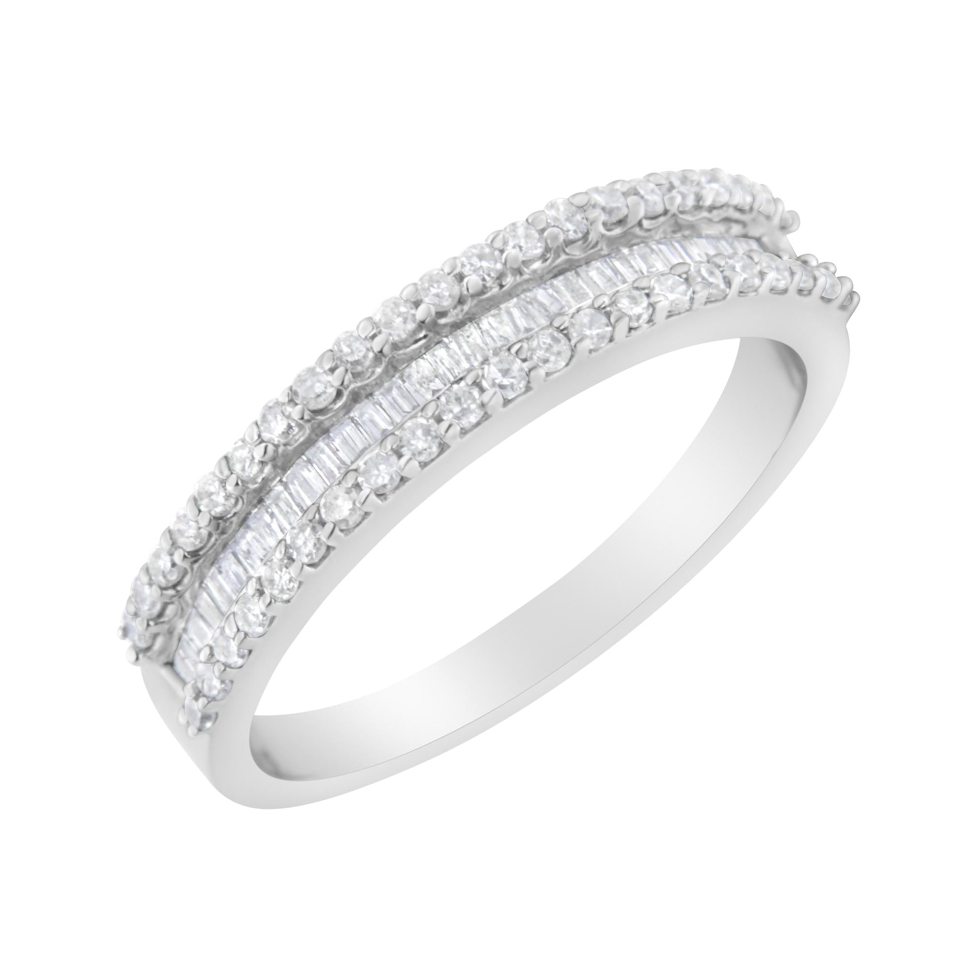 Anello moderno a fascia in oro bianco 14 carati con diamanti da 1/2 carati (colore HI, purezza SI2-I1) - Friggin Jewelry
