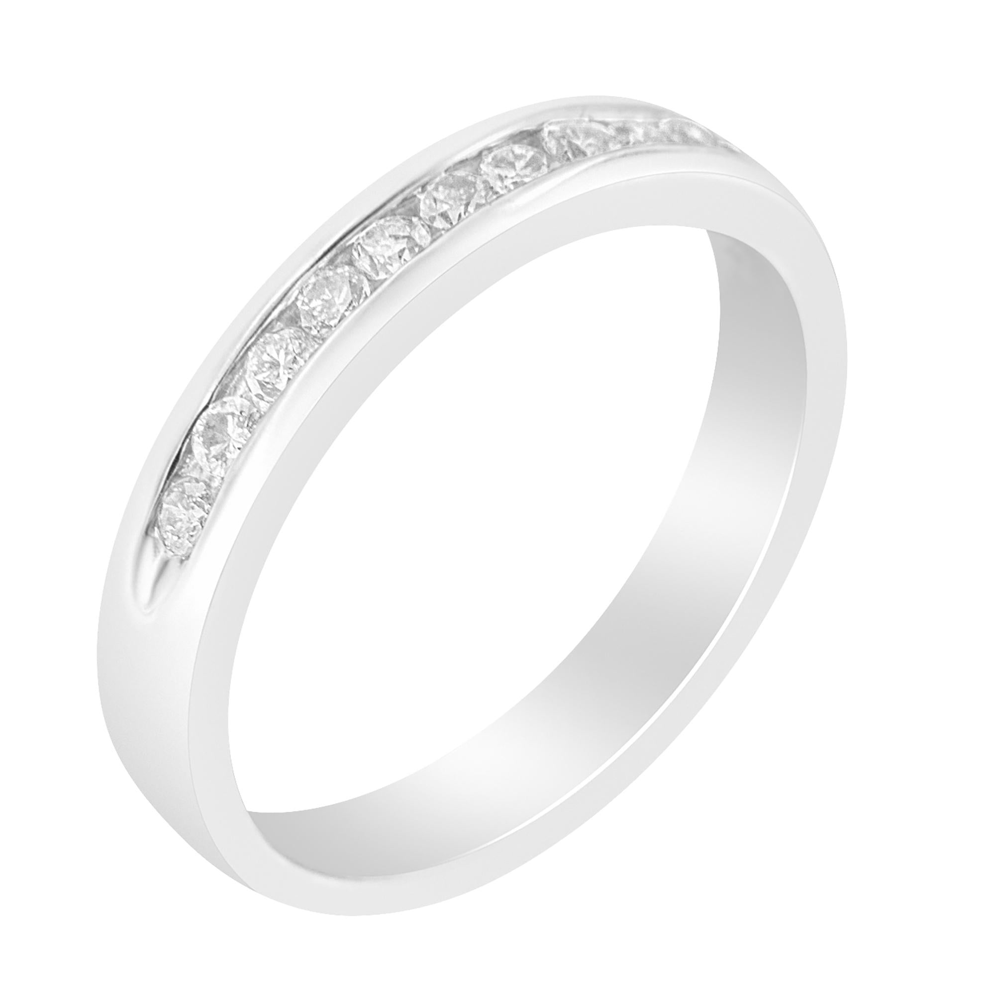 18K White Gold 1/4 Cttw Channel Set Brilliant Round-Cut Diamond Classic 11 Stone Wedding Band Ring (E-F Color, I1-I2 Clarity) - Friggin Jewelry
