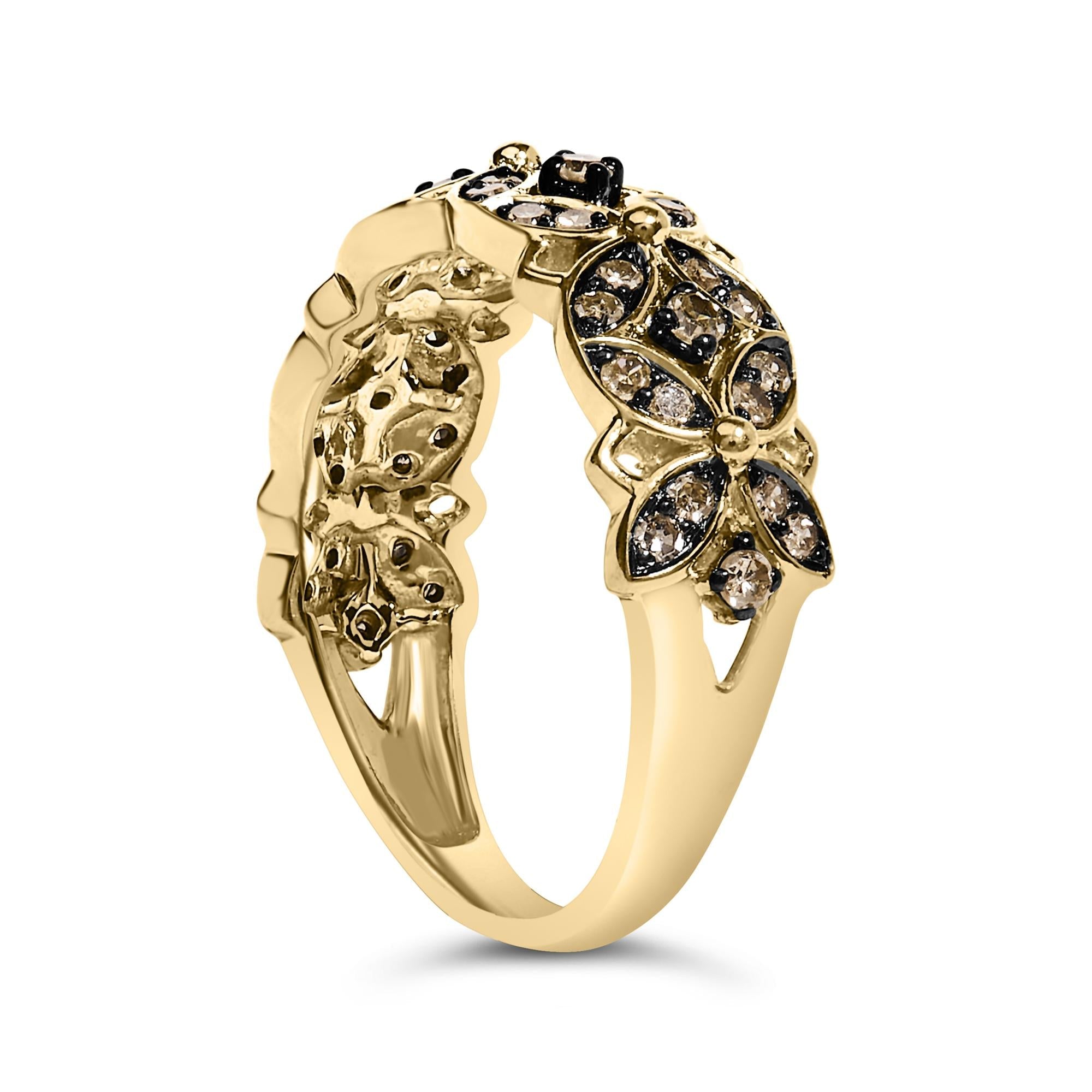 Anillo de plata de ley 925 bañado en oro amarillo de 10 quilates con diamantes color champán de 3/8 quilates y diseño enrejado - Friggin Jewelry