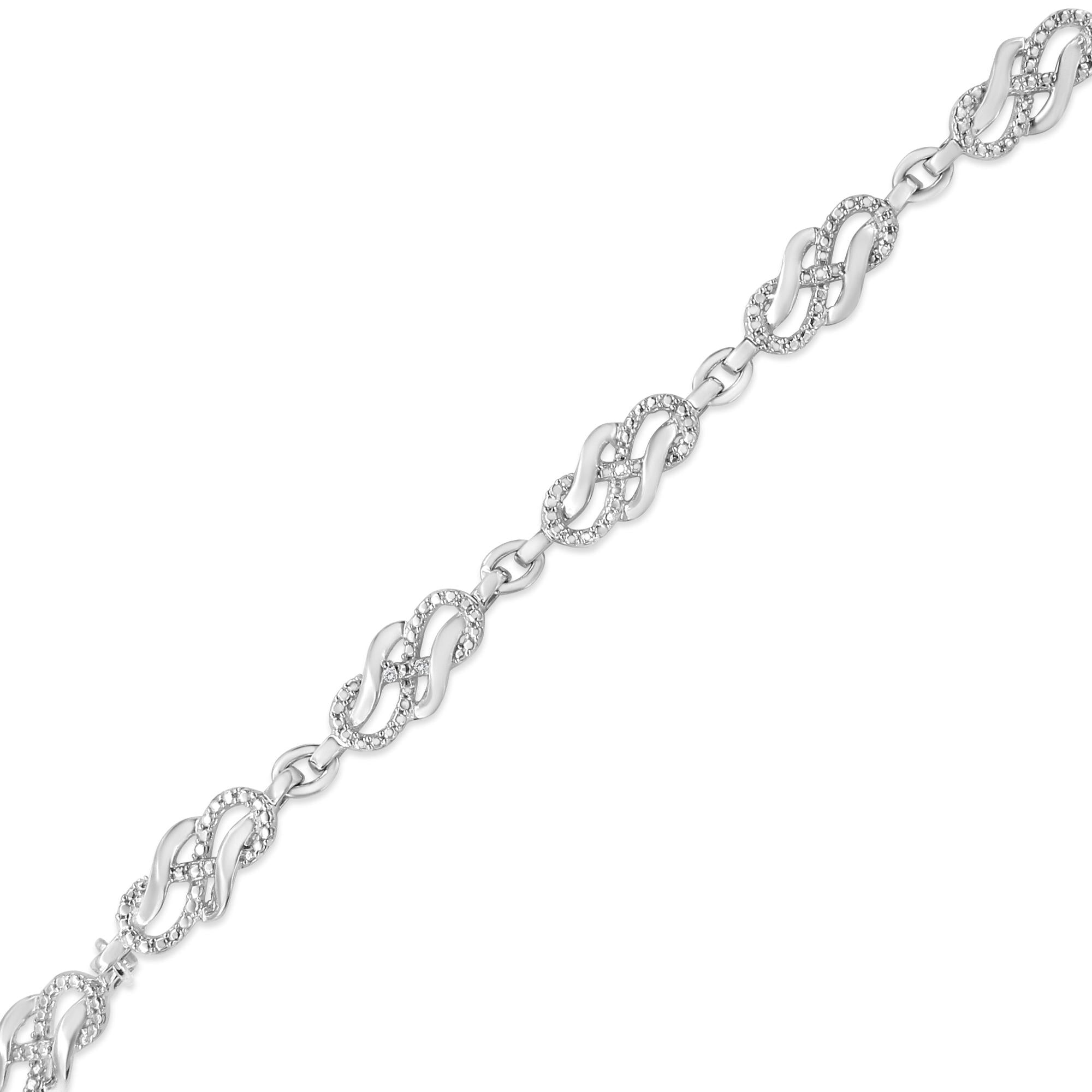 Bracciale in argento sterling 925 con maglie intrecciate a infinito e diamanti incastonati a griffe, 7,25 pollici (colore IJ, purezza I3) - Friggin Jewelry