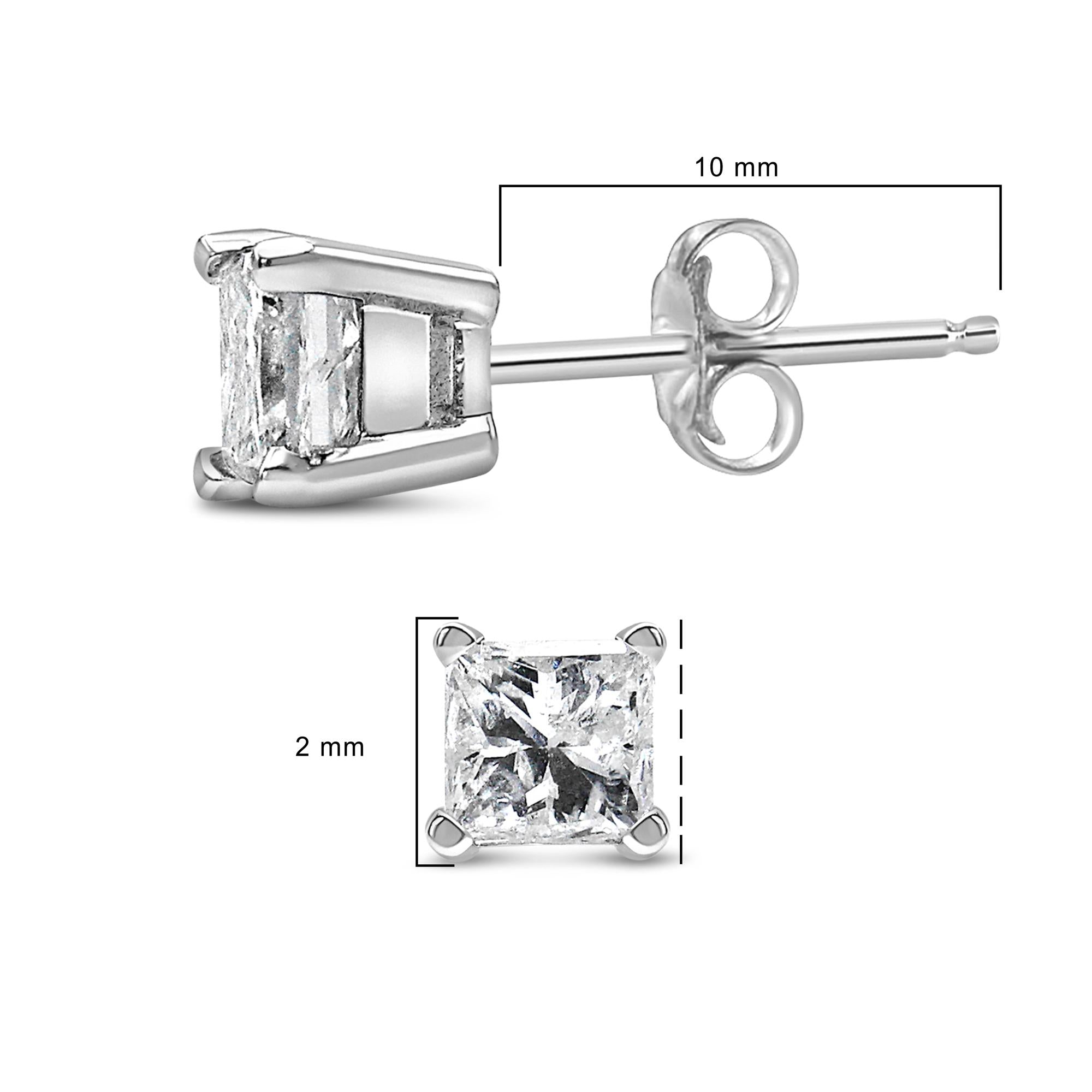 Orecchini a bottone con diamante solitario taglio principessa da 1/10 ct in oro bianco 14 carati (colore HI, purezza I1-I2) - Friggin Jewelry