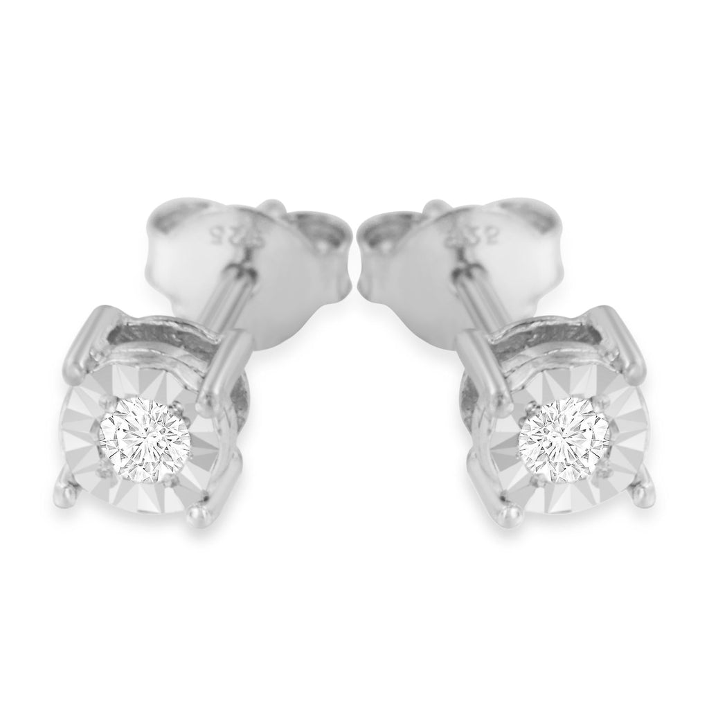 Pendientes de botón de plata de ley 925 con diamantes redondos casi incoloros de 1/5 quilates engastados milagros - Friggin Jewelry
