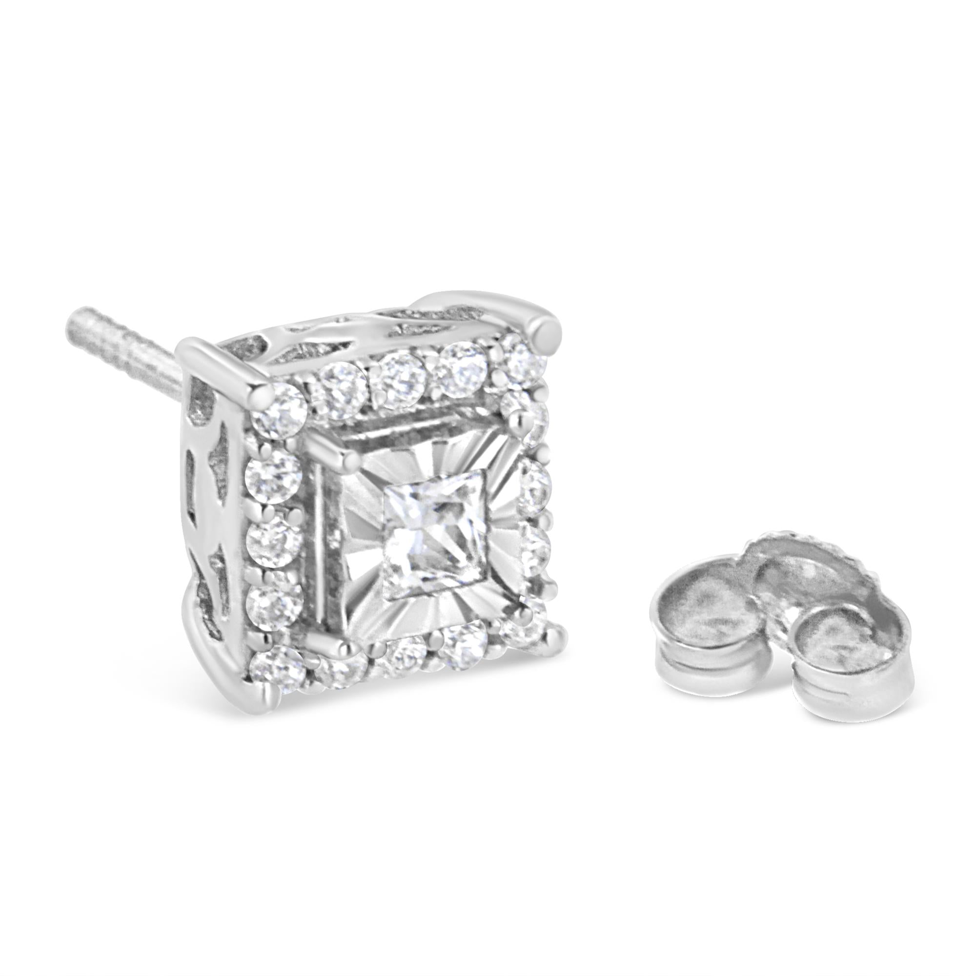 Pendientes de plata de ley 925 con halo de diamantes de talla princesa y redonda de 1/4 ct (color IJ, claridad I2-I3) - Friggin Jewelry