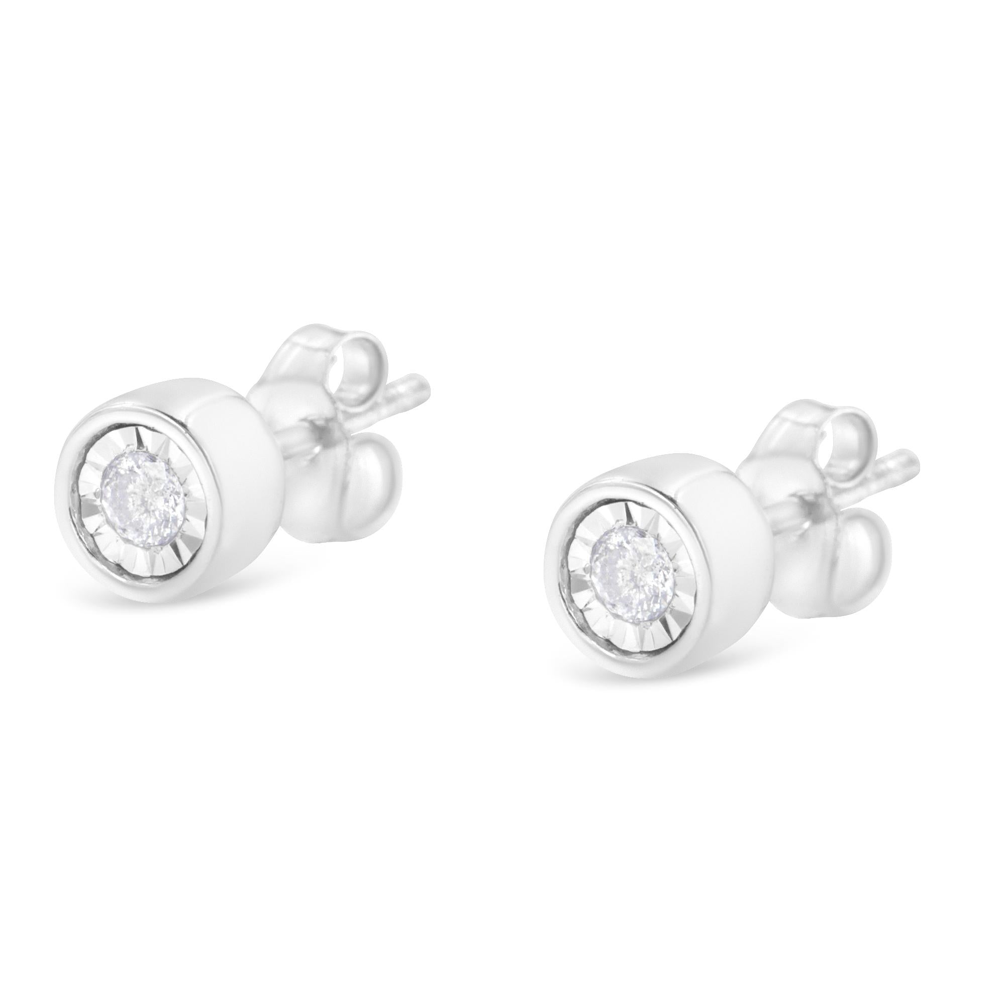 .925 Sterling Silver 1/5 Cttw Round Brilliant-Cut Near Colorless Diamond Miracle-Set Bezel Barrel Style Stud Earrings (I-J Color, I2-I3 Clarity) - Friggin Jewelry