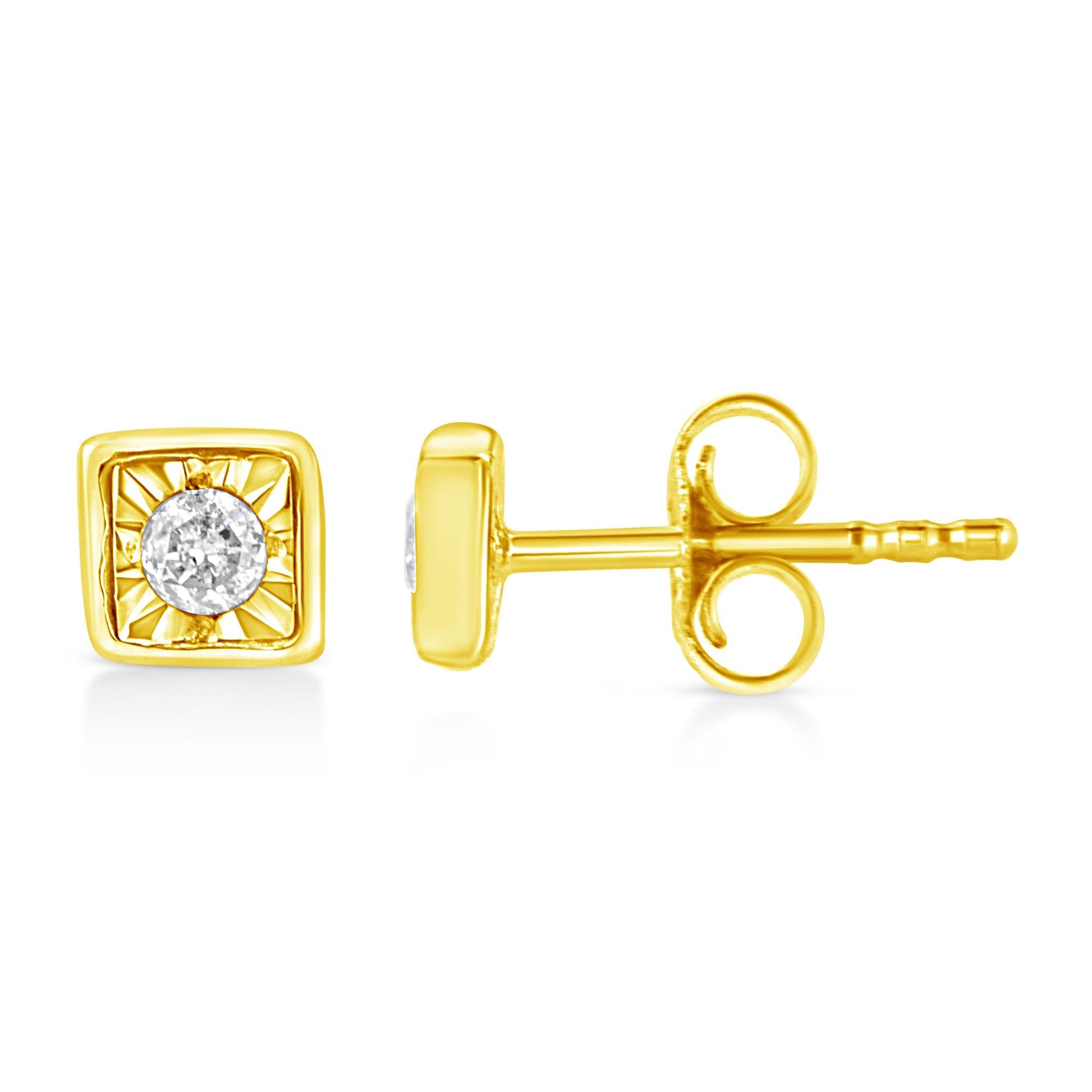 Aretes de plata de ley 925 bañados en oro amarillo de 10 quilates con diamantes engastados milagros de 1/10 quilates (formas a elegir) - Friggin Jewelry