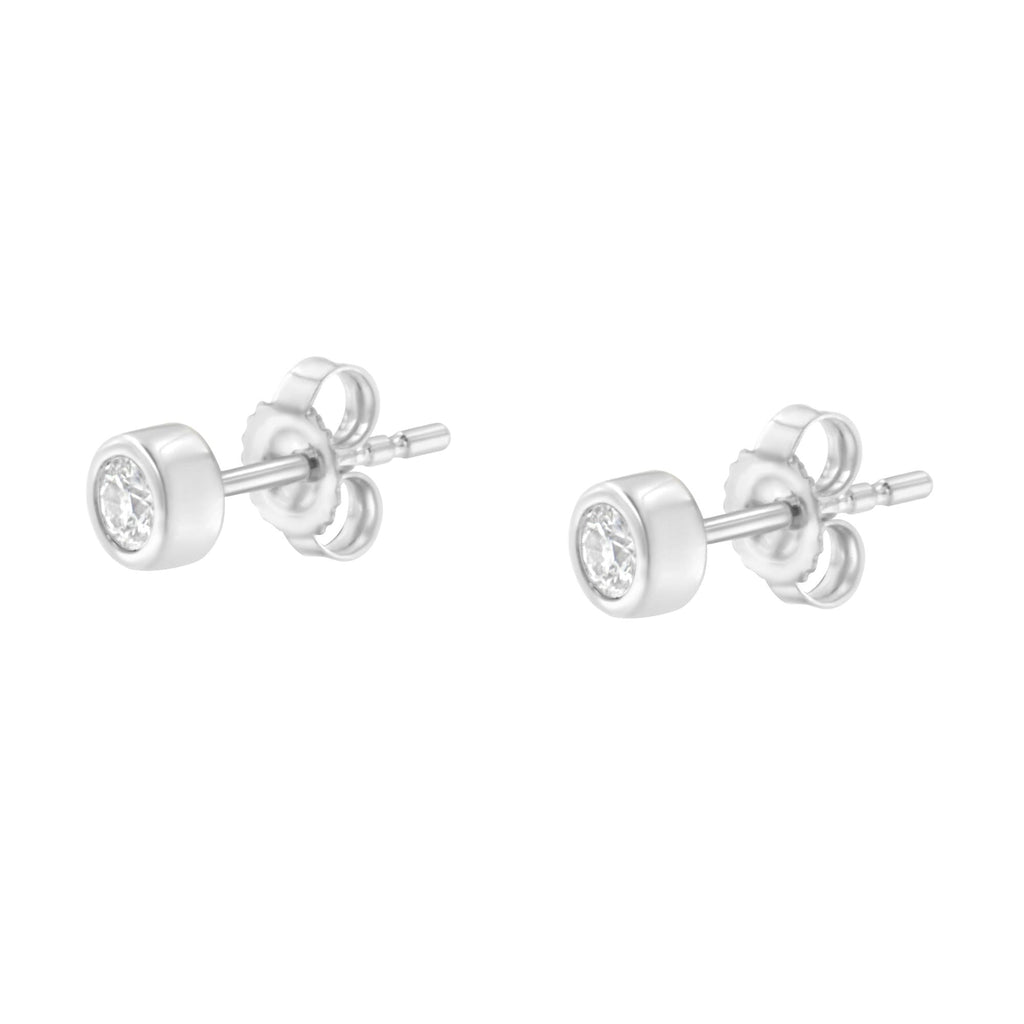 10K Gold 0.15 Cttw Round Brilliant-Cut Near Colorless Diamond Bezel-Set Stud Earrings (H-I Color, I1-I2 Clarity) - Friggin Jewelry