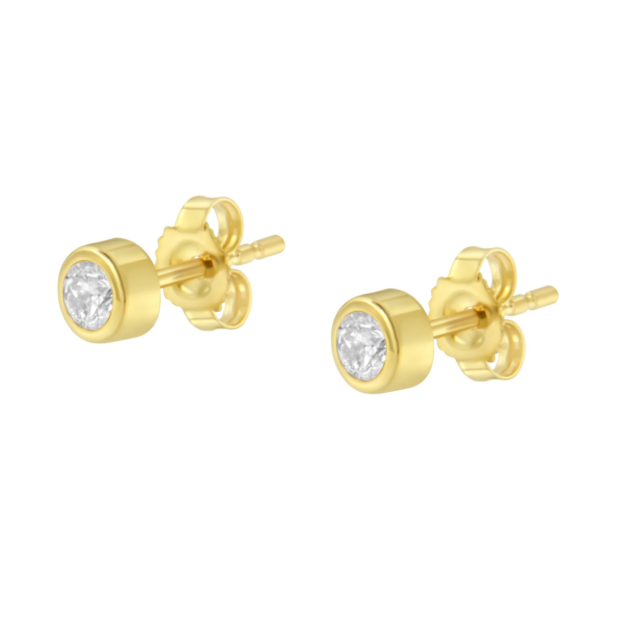 10K Gold 1/5 Cttw Round Brilliant-Cut Near Colorless Diamond Bezel-Set Stud Earrings (H-I Color, I1-I2 Clarity) - Friggin Jewelry