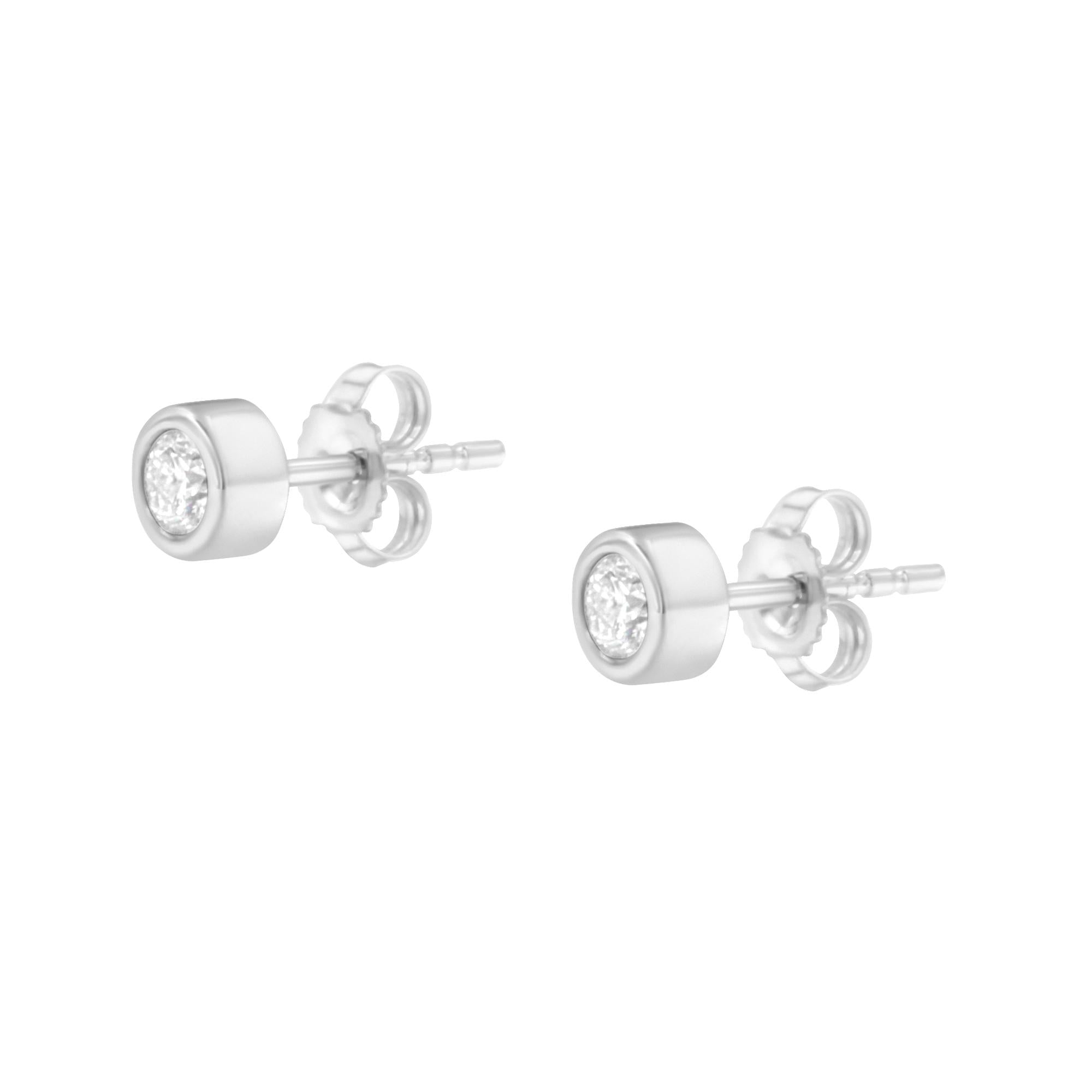 10K Gold 1/4 Cttw Round Brilliant-Cut Near Colorless Diamond Bezel-Set Stud Earrings (H-I Color, I1-I2 Clarity) - Friggin Jewelry