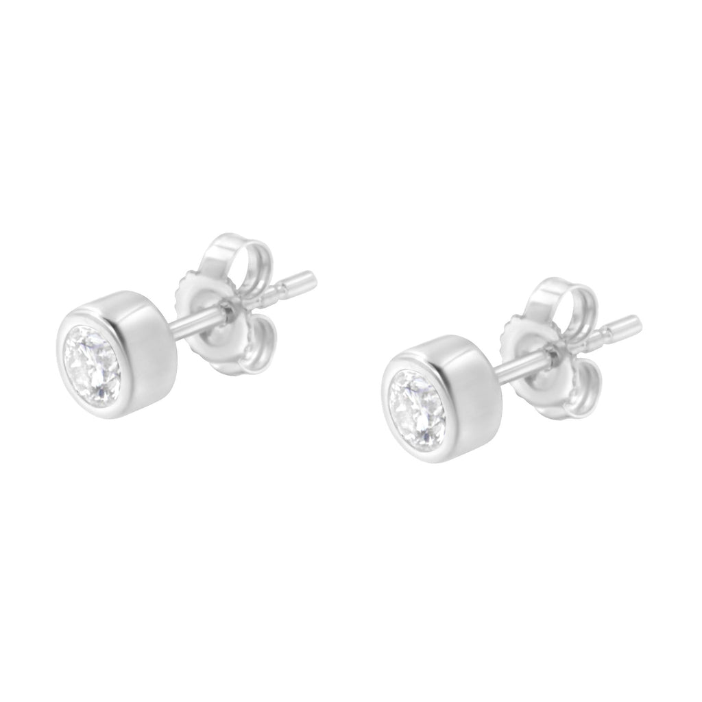 10K Gold 0.30 Cttw Round Brilliant-Cut Near Colorless Diamond Bezel-Set Stud Earrings (H-I Color, I1-I2 Clarity) - Friggin Jewelry