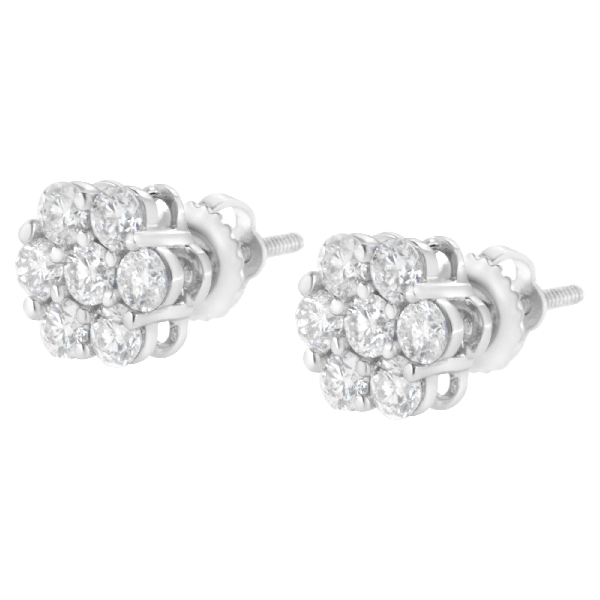 Aretes de oro blanco de 14 quilates con 7 diamantes redondos de talla brillante y cierre de rosca (IJ, SI2-I1) - Friggin Jewelry