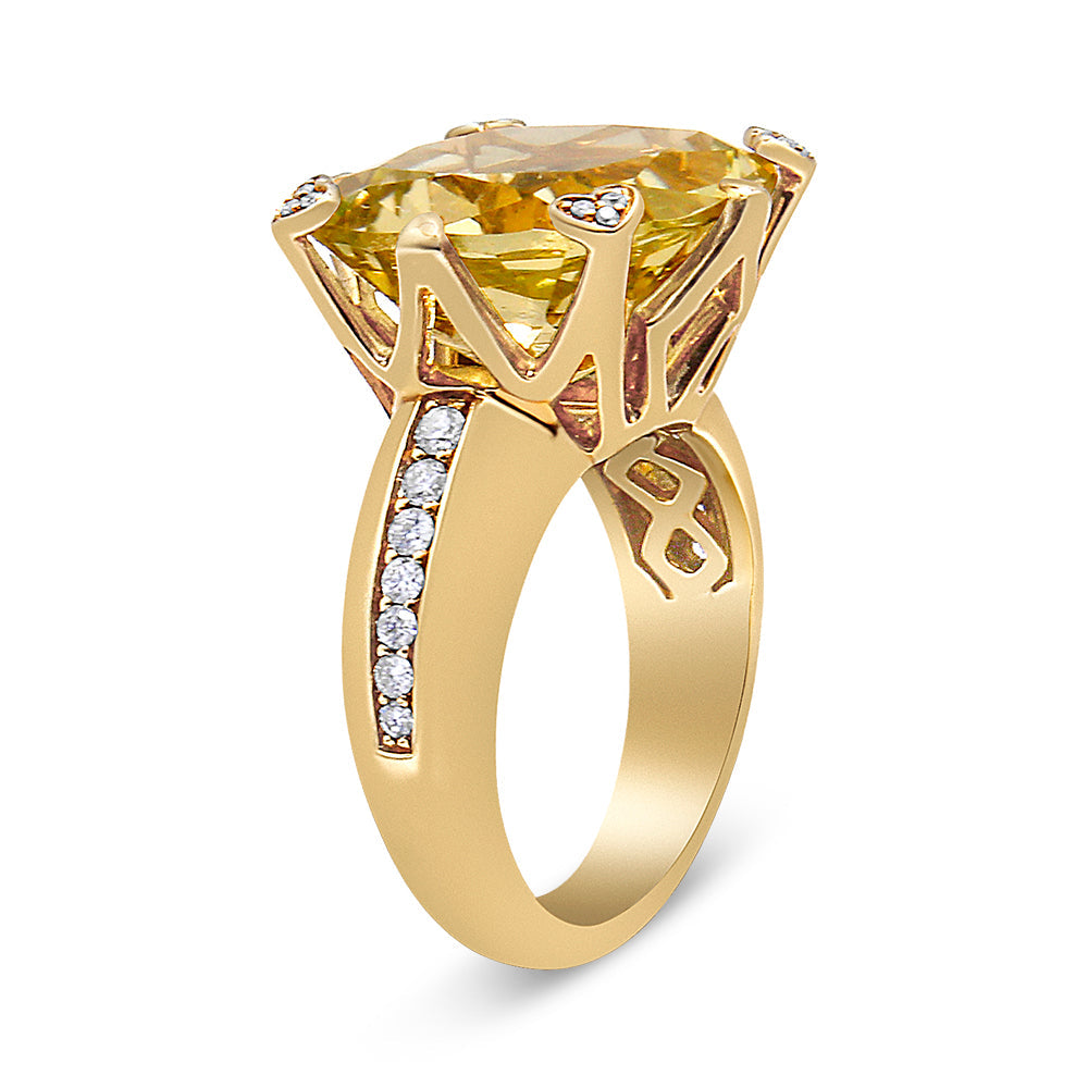 18K Yellow Gold 15x15mm Cushion Cut Lemon Quartz and 1/4 Cttw Diamond Accented Cocktail Ring (F-G Color, VS1-VS2 Clarity) - Friggin Jewelry