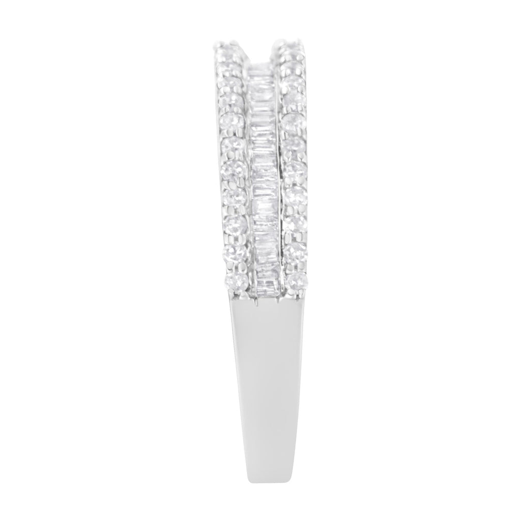 Anello moderno a fascia in oro bianco 14 carati con diamanti da 1/2 carati (colore HI, purezza SI2-I1) - Friggin Jewelry