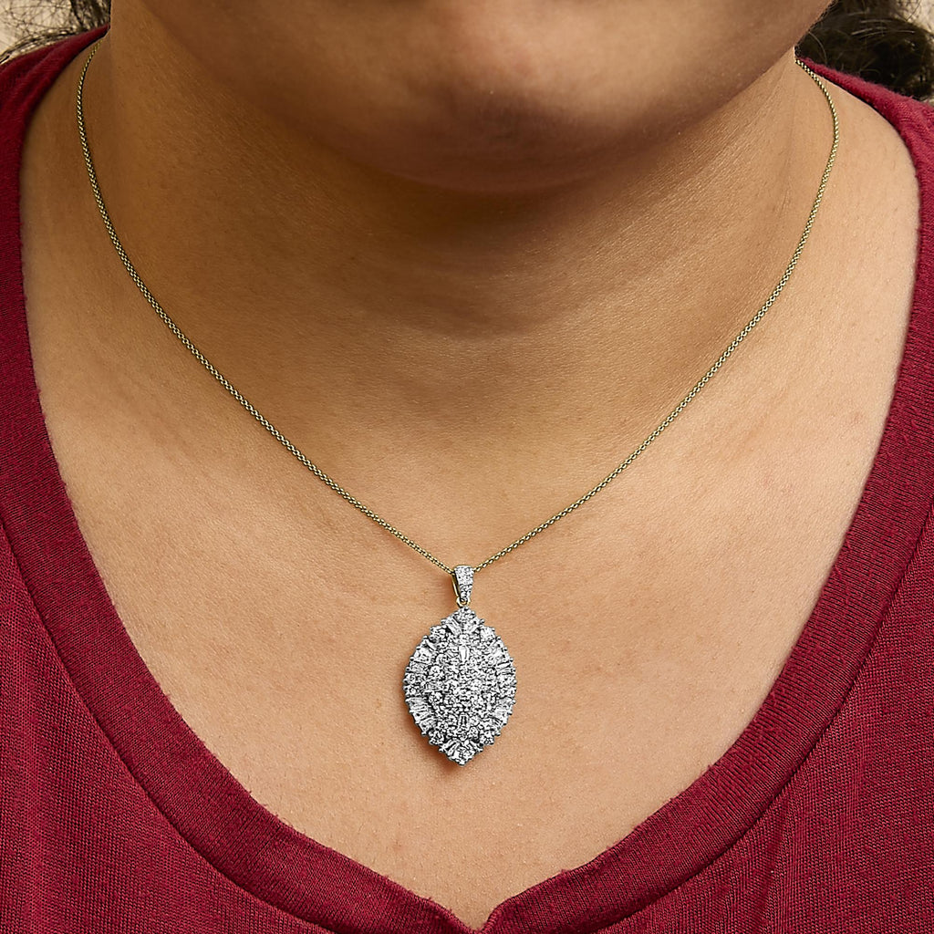 Collar con colgante en forma de pera de 2,00 quilates de diamantes en racimo en oro blanco y amarillo de 14 quilates (color GH, claridad SI2-I1) - 20" - Friggin Jewelry