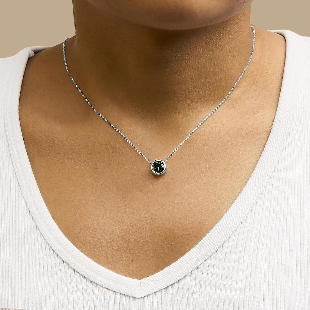 Collar con colgante de piedra preciosa creada en plata de ley 925 de 7 mm con bisel - 45,7 cm - Friggin Jewelry
