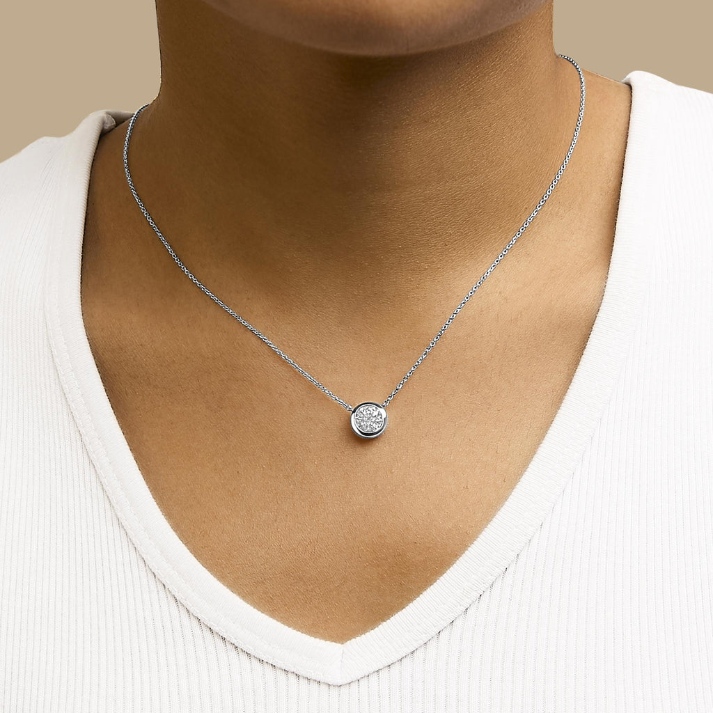 Collar con colgante de piedra preciosa creada en plata de ley 925 de 7 mm con bisel - 45,7 cm - Friggin Jewelry