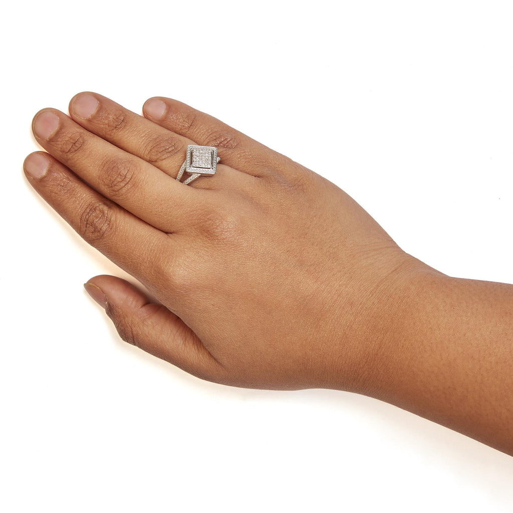 Anillo de plata de ley 925 con halo de cuentas y rombos de diamantes de talla princesa de 1/3 ct (color HI, claridad SI1-SI2) - Friggin Jewelry