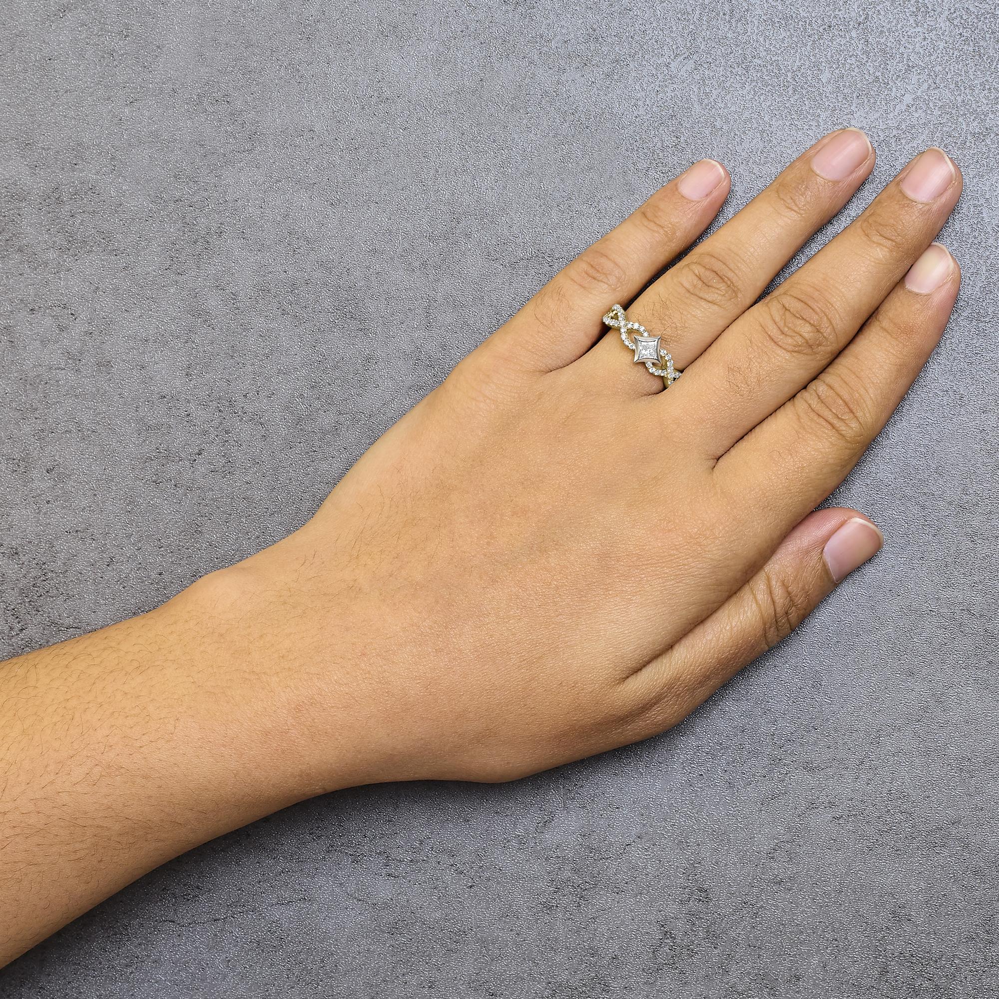 10K Two Tone Color 5/8 Cttw Diamond Kite and Twist Shank Ring (H-I Color,SI2-I1 Clarity) - Friggin Jewelry