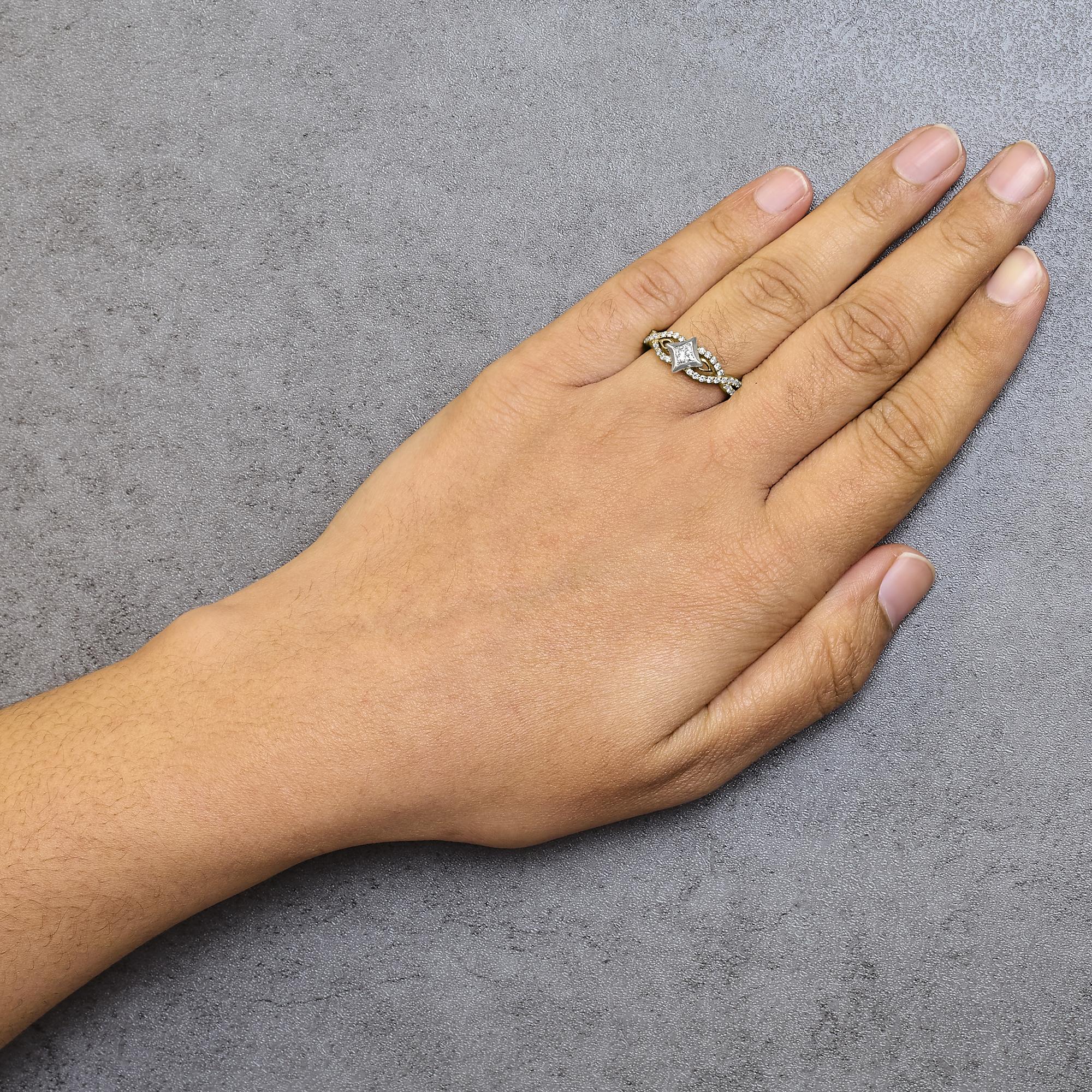 10K Two Tone Color 2/3 Cttw Diamond Kite and Twist Shank Ring (H-I Color,SI2-I1 Clarity) - Friggin Jewelry