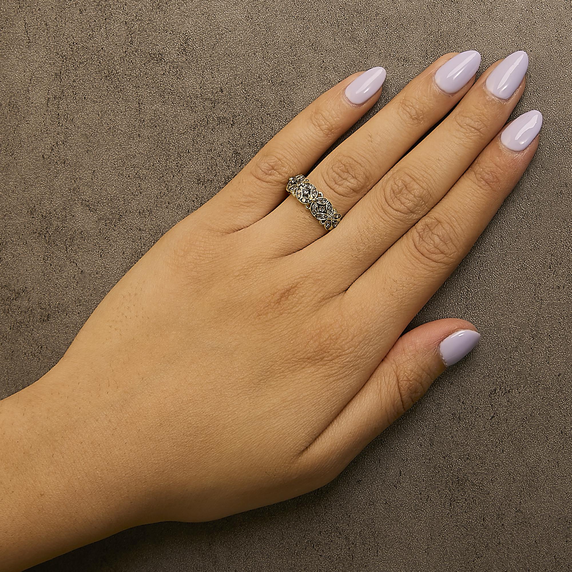 Anillo de plata de ley 925 bañado en oro amarillo de 10 quilates con diamantes color champán de 3/8 quilates y diseño enrejado - Friggin Jewelry