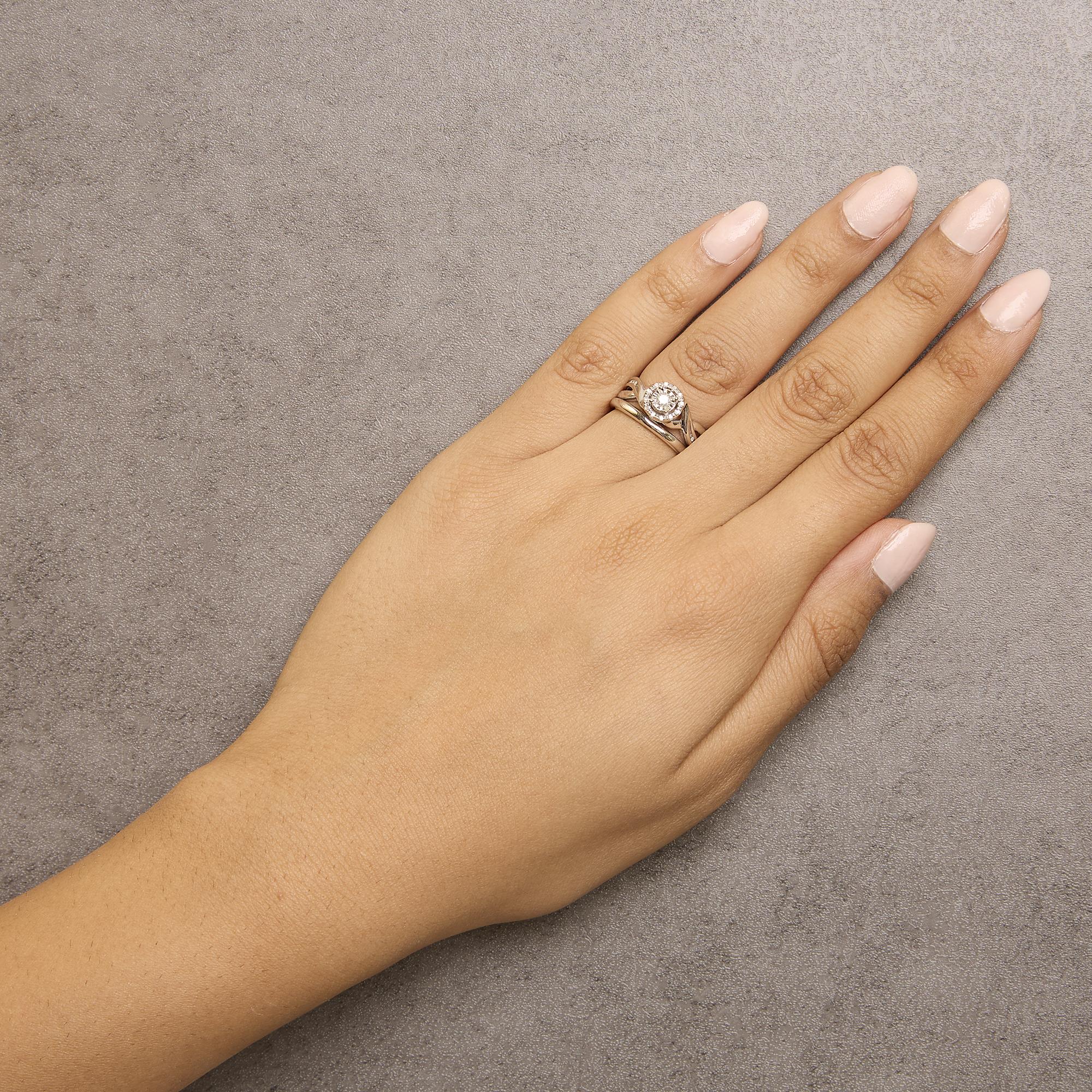 Anillo de compromiso y alianza de boda en plata de ley 925 con halo de diamantes de 1/7 quilates (color IJ, claridad I3) - Friggin Jewelry