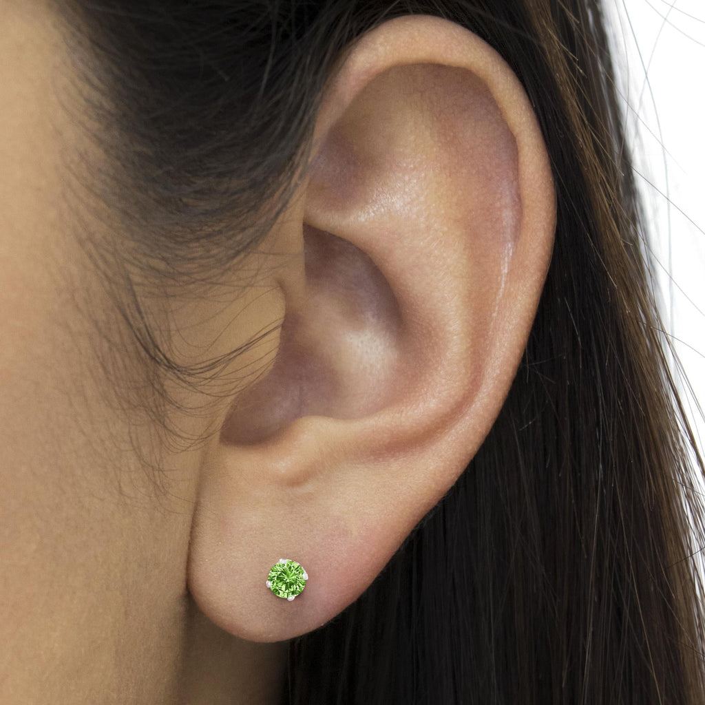 .925 Sterling Silver 1/5 Cttw Round Brilliant-Cut Green Diamond Classic 4-Prong Stud Earrings (Fancy Color-Enhanced, I2-I3 Clarity) - Friggin Jewelry