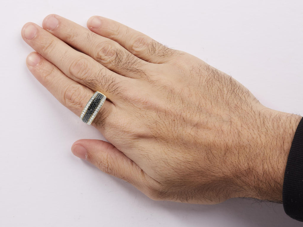 Anillo de oro amarillo de 10 quilates para hombre con diamantes blancos y negros de 1 1/4 quilates (color negro, claridad I2-I3) - Friggin Jewelry