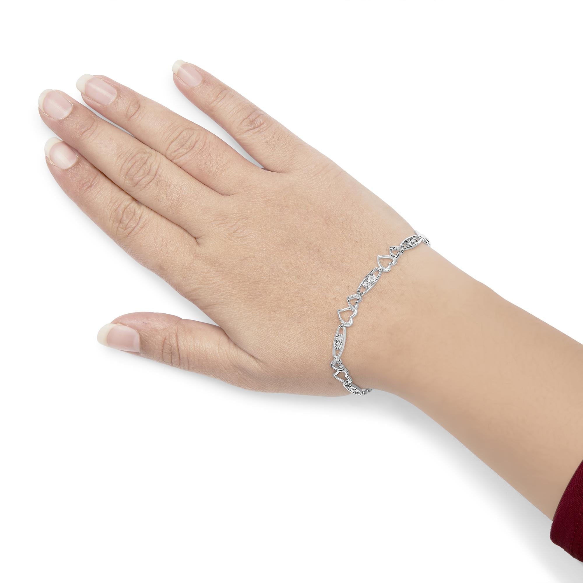 925 Sterling Silver 1/5 Cttw Diamond Double Heart Link Bracelet (I-J Color, I3 Clarity) - 7.25" Inches - Friggin Jewelry